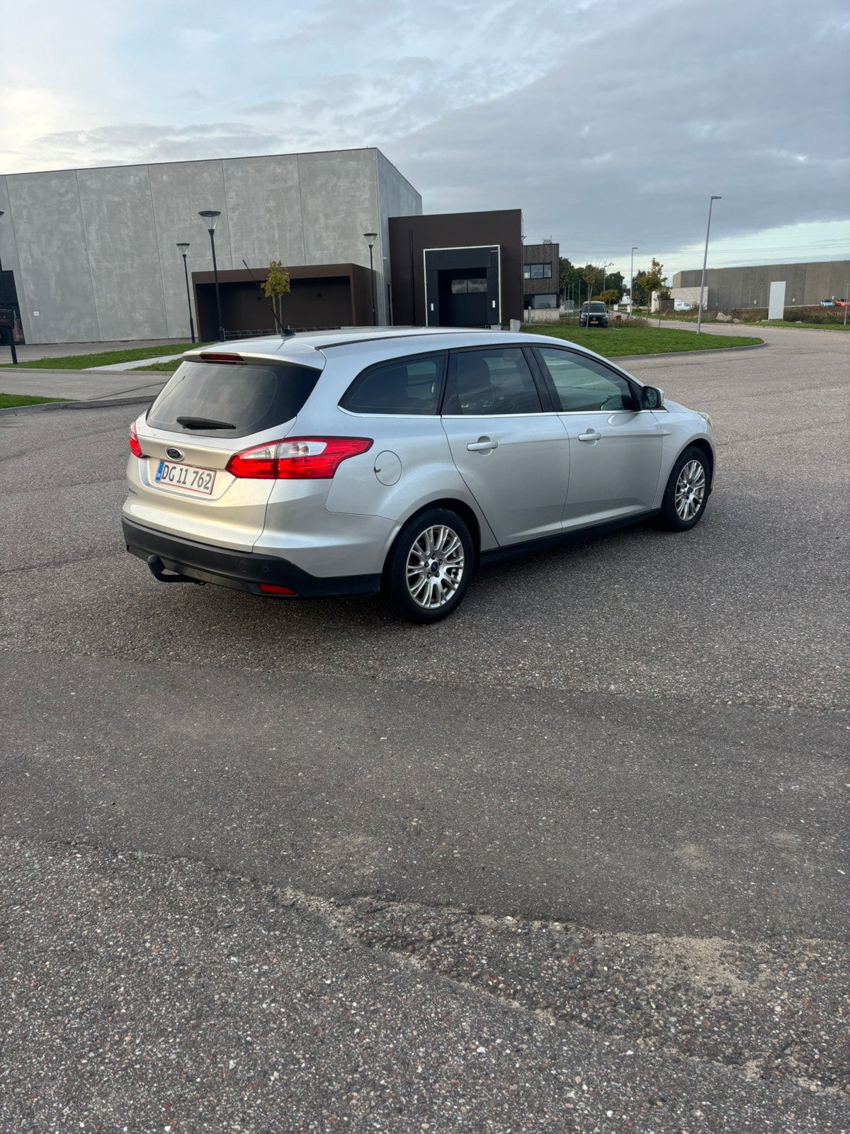 Ford Focus Combi 1.6 Ti-VCT Manual, 105hp, 2011