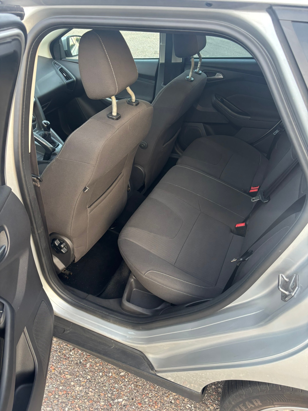 Ford Focus Combi 1.6 Ti-VCT Manual, 105hp, 2011