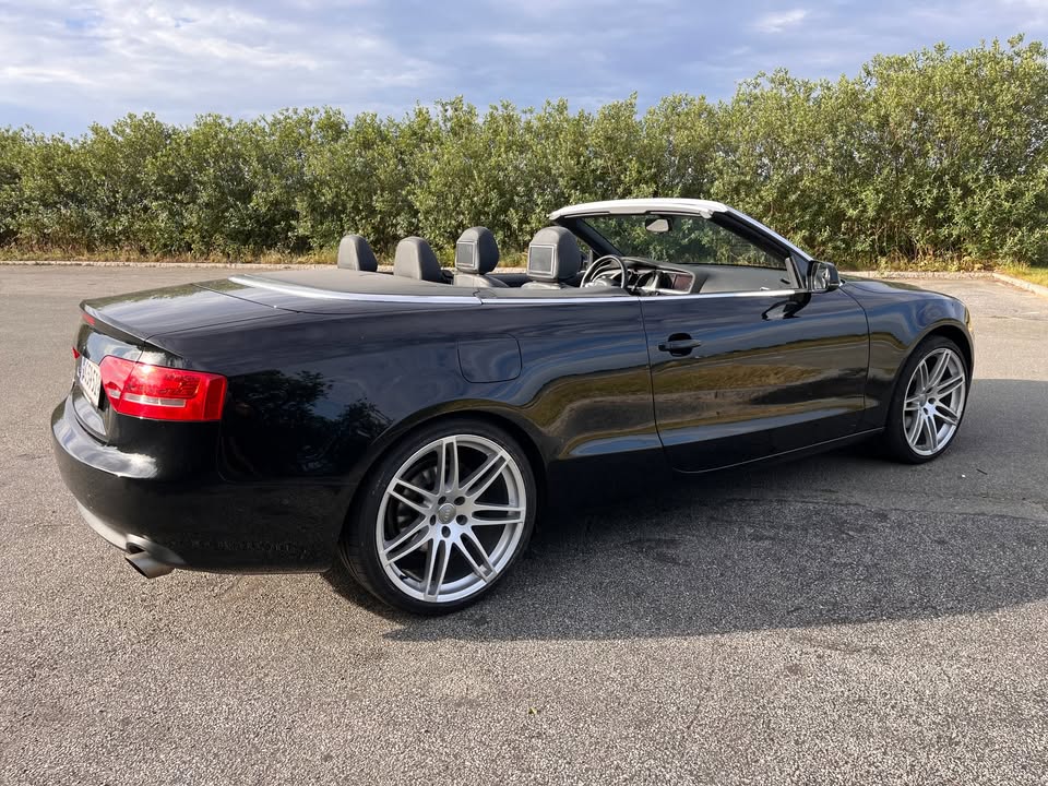 Audi A5 Cabriolet 2.0 TFSI Multitronic, 180ps, 2011