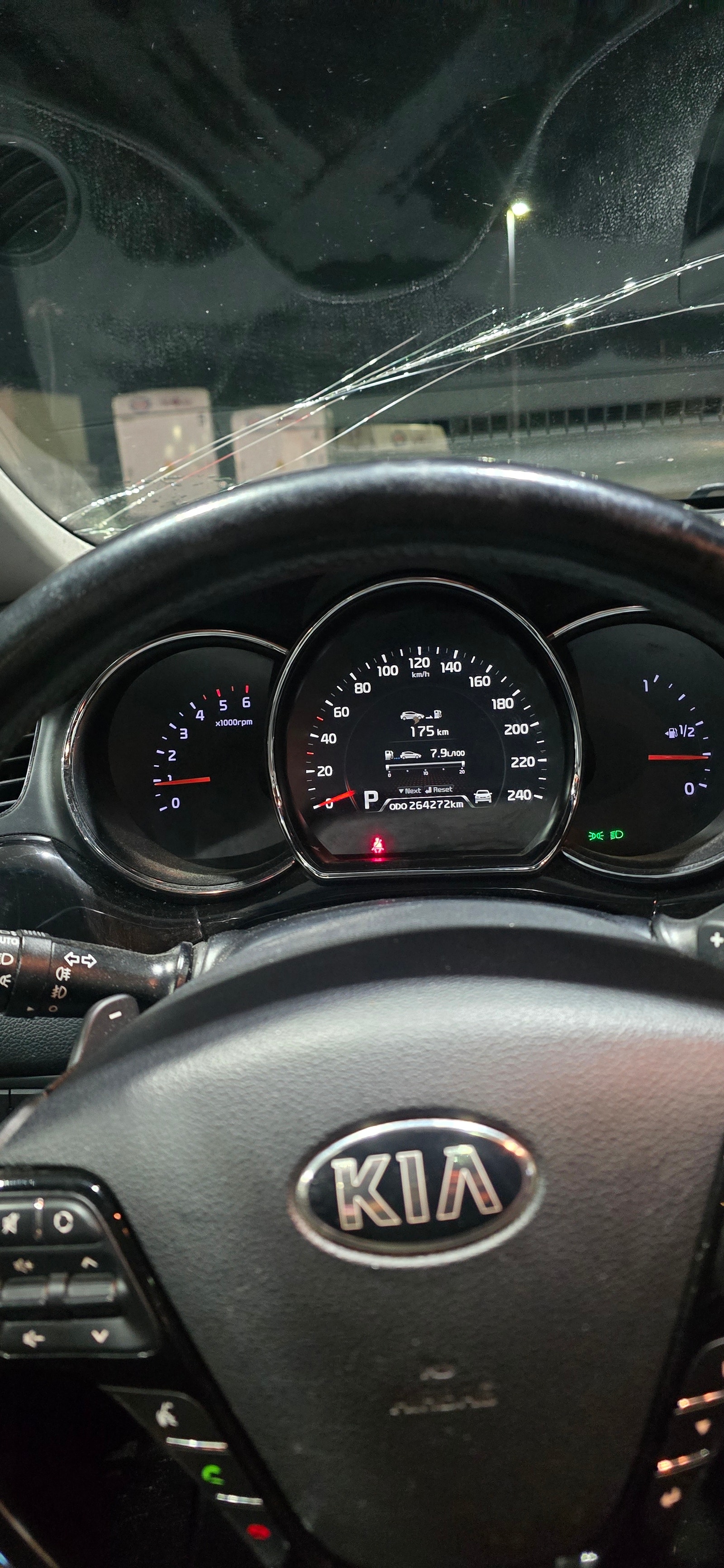 Kia cee'd_sw 1.6 CRDi Automatic, 110hp, 2013
