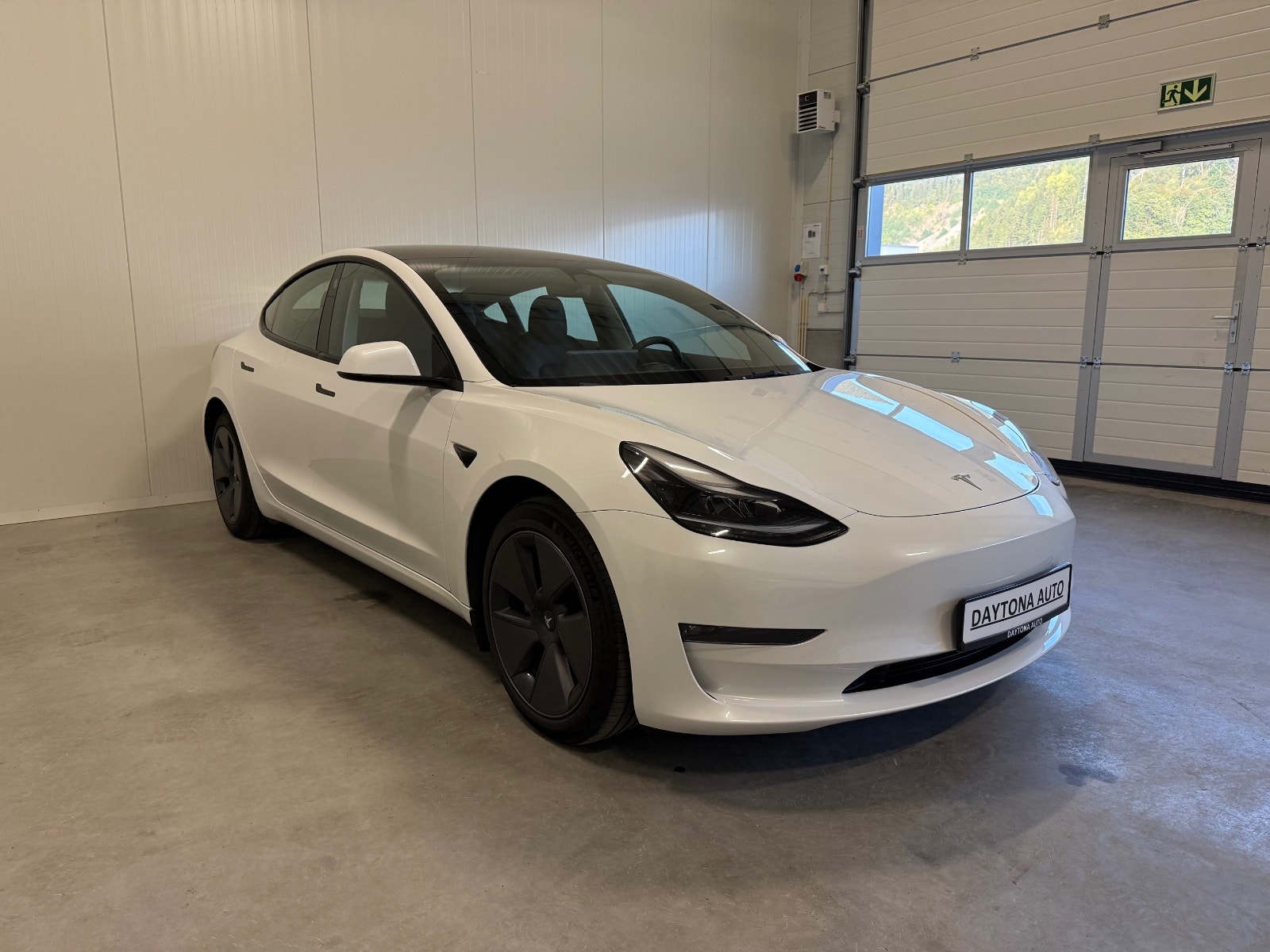 Tesla Model 3 Long Range AWD, 498hp, 2023