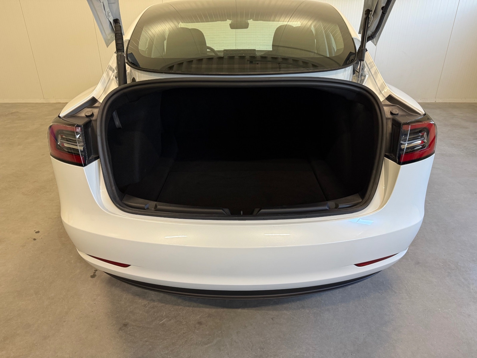 Tesla Model 3 Long Range AWD, 498hp, 2023