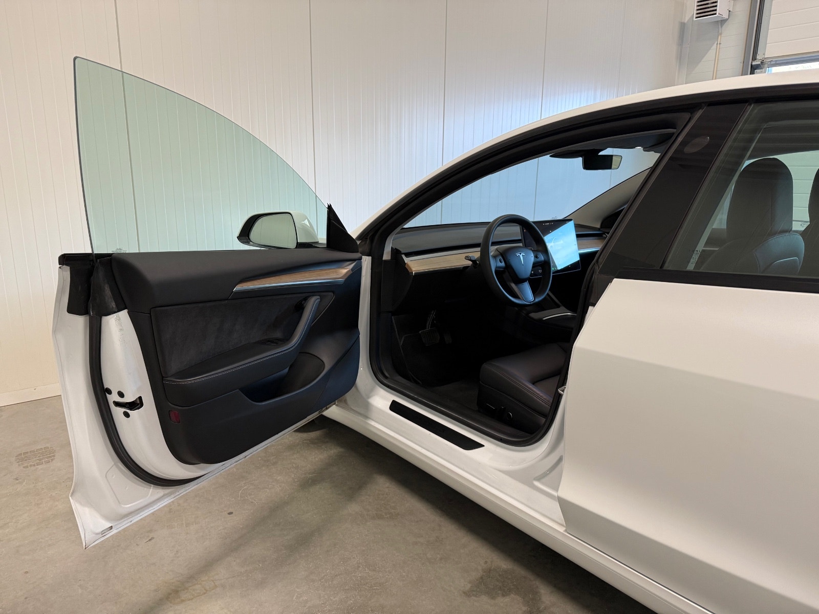 Tesla Model 3 Long Range AWD, 498hp, 2023