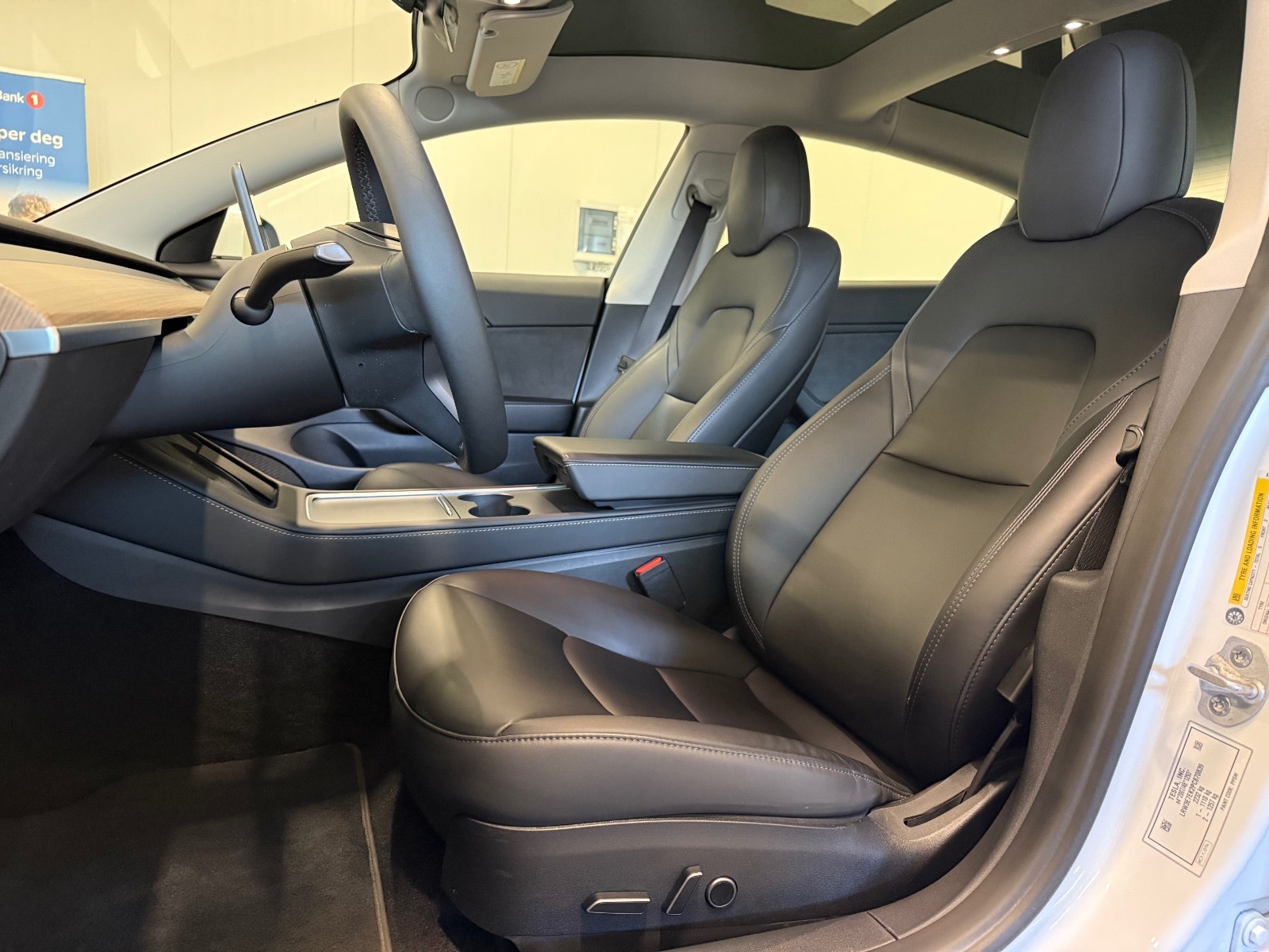 Tesla Model 3 Long Range AWD, 498hp, 2023
