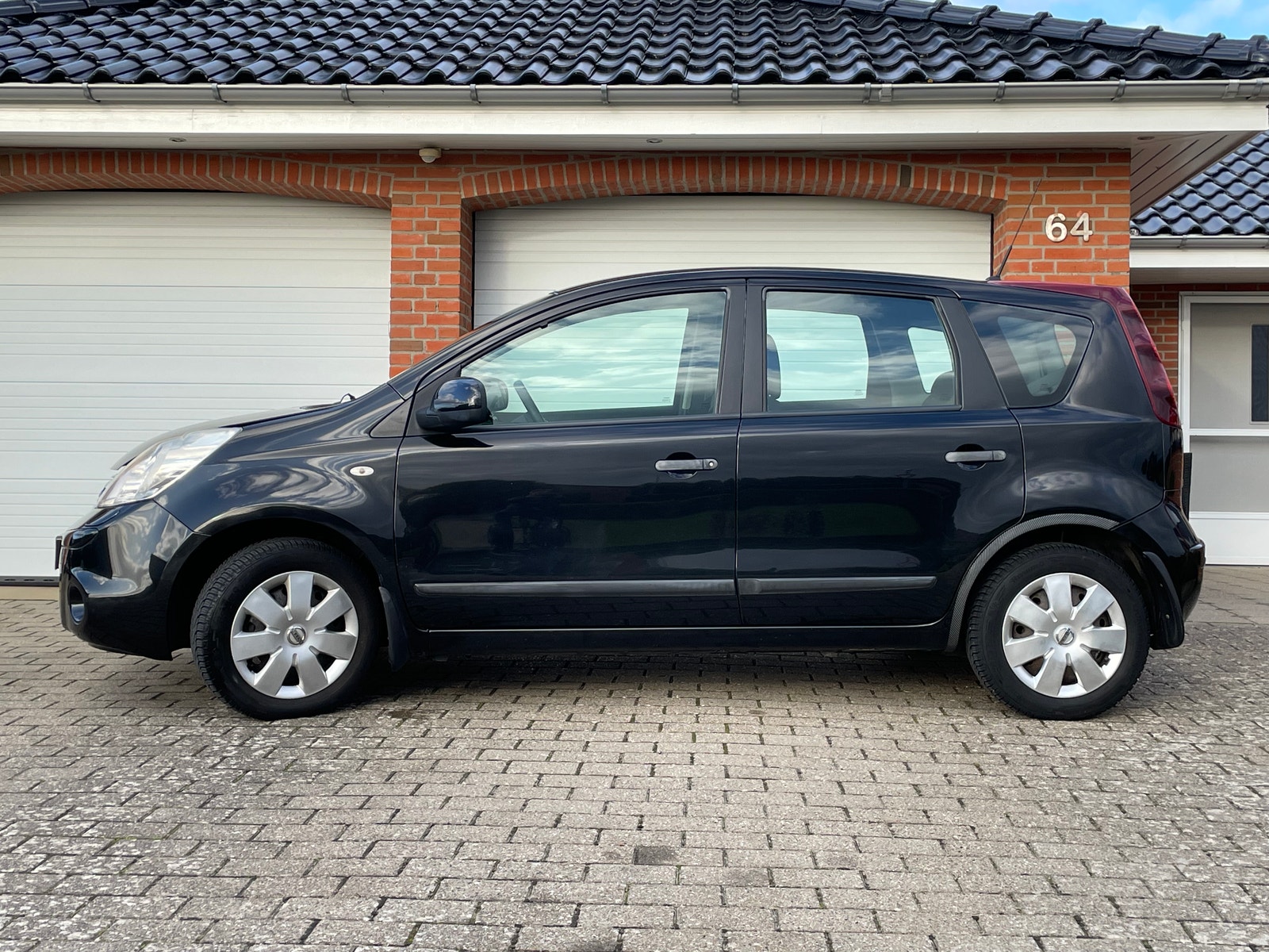 Nissan Note 1.4 Manual, 5-trins, 88ps, 2011