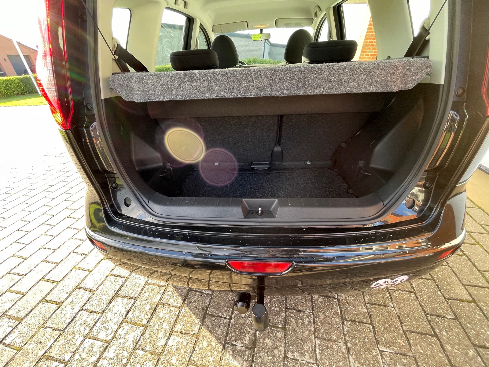 Nissan Note 1.4 Manual, 5-trins, 88ps, 2011