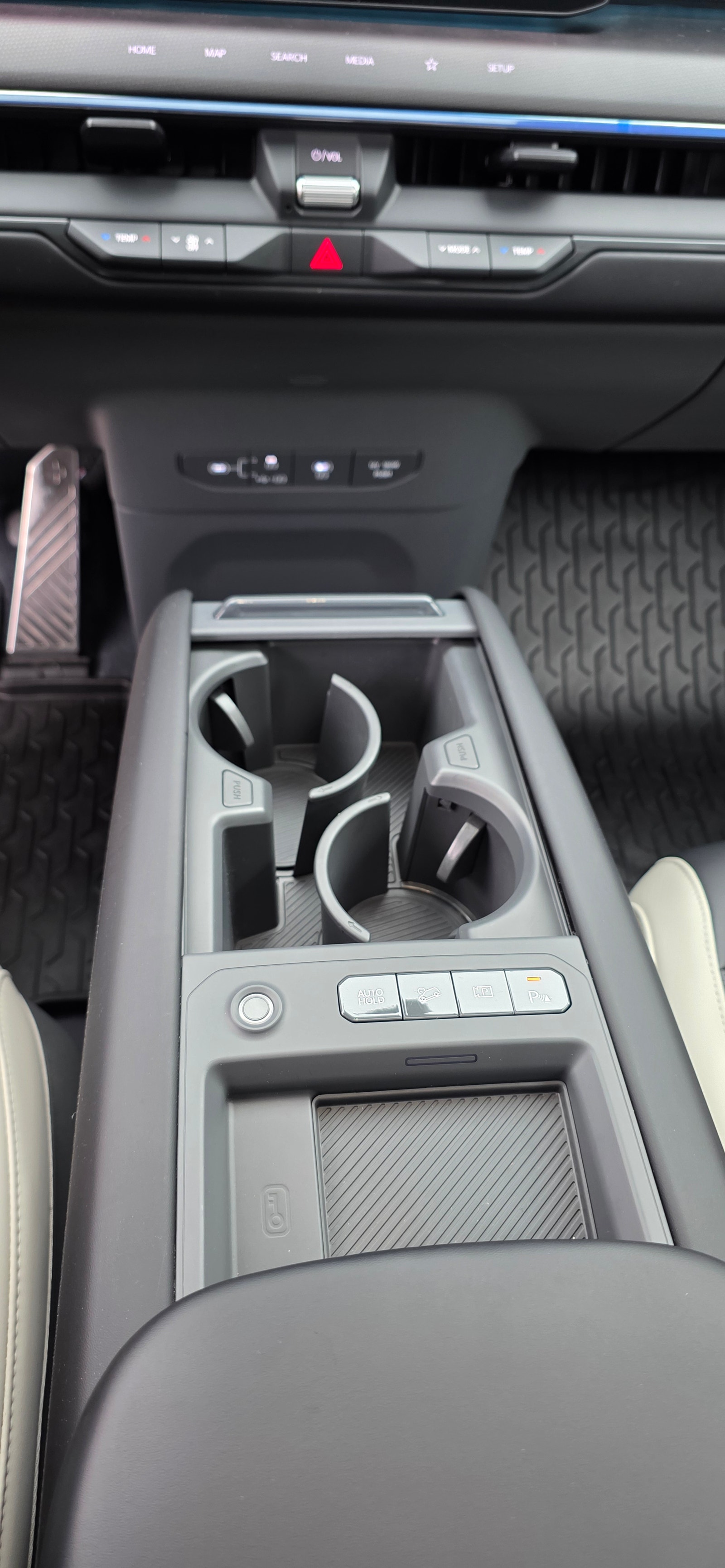 Kia EV9 AWD, 385ps, 2025