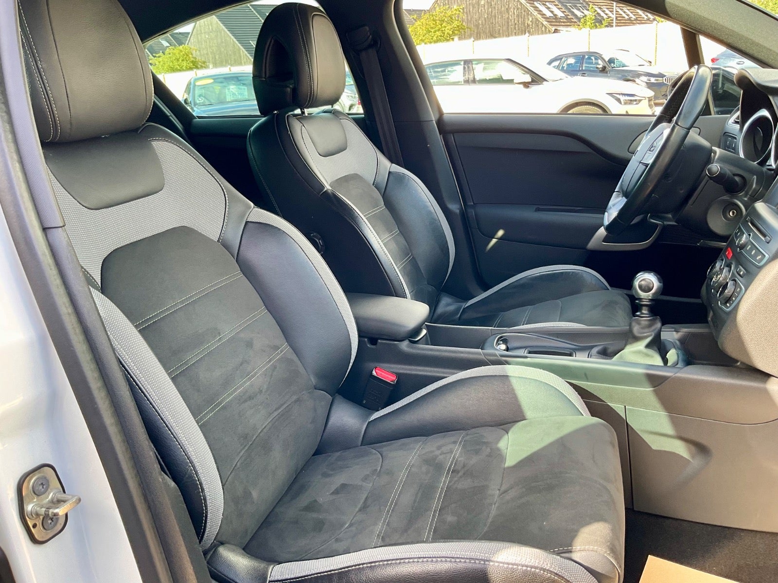 DS 4 1.2 Manual, 130hp, 2015