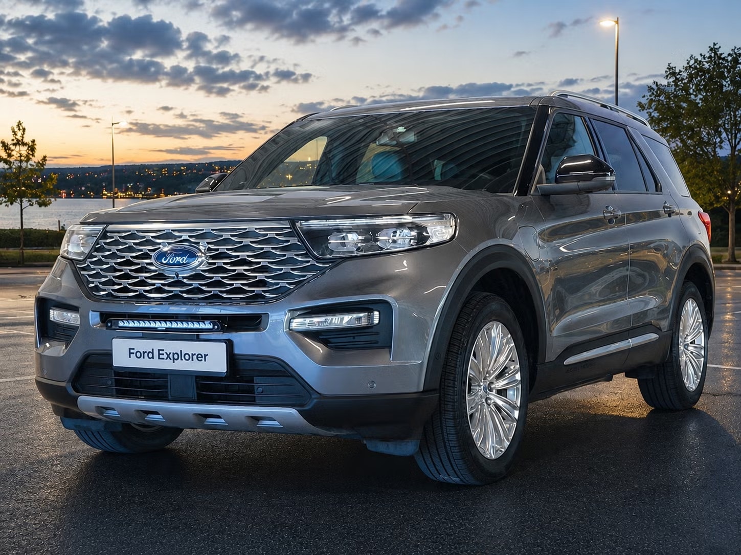 Ford Explorer Plug-In Hybrid SelectShift, 10-trins, 457ps, 2022