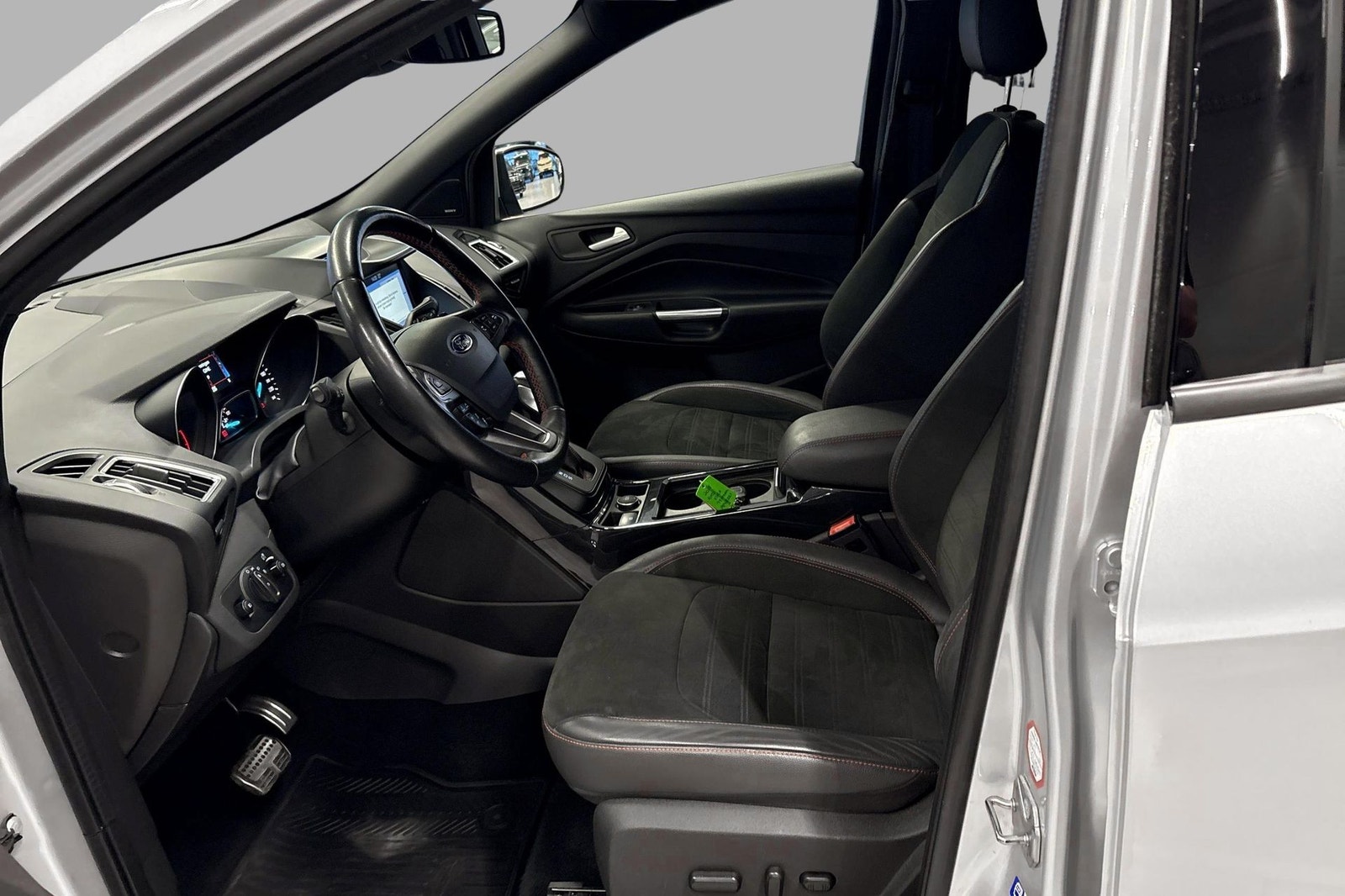 Ford Kuga 2.0 TDCi AWD Powershift 6, 6-trins, 180ps, 2018