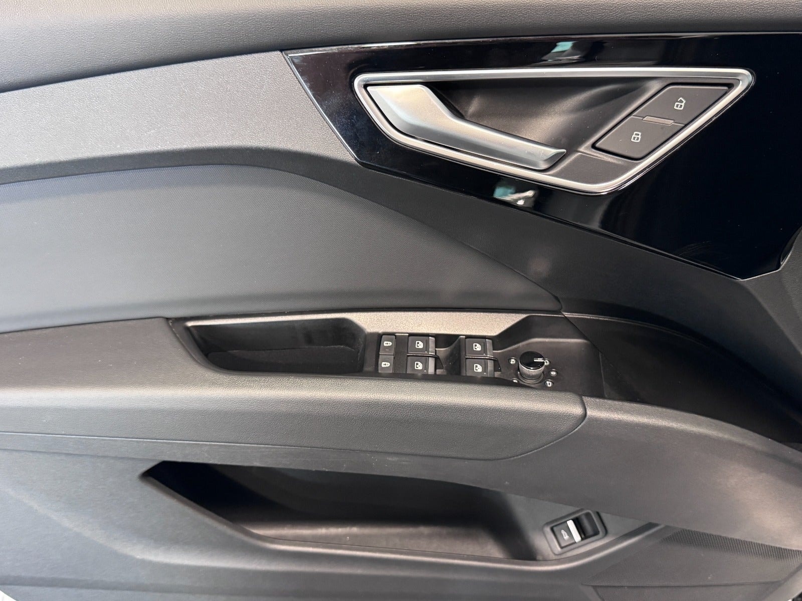 Audi Q4 40 e-tron, 204hp, 2023