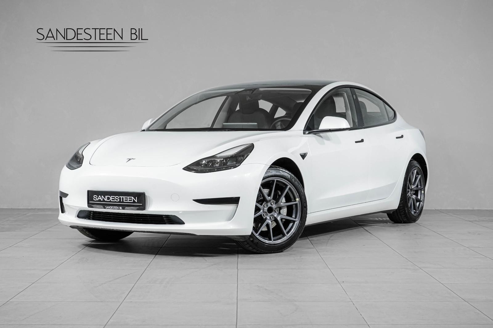 Tesla Model 3 Standard Range, 283ps, 2022