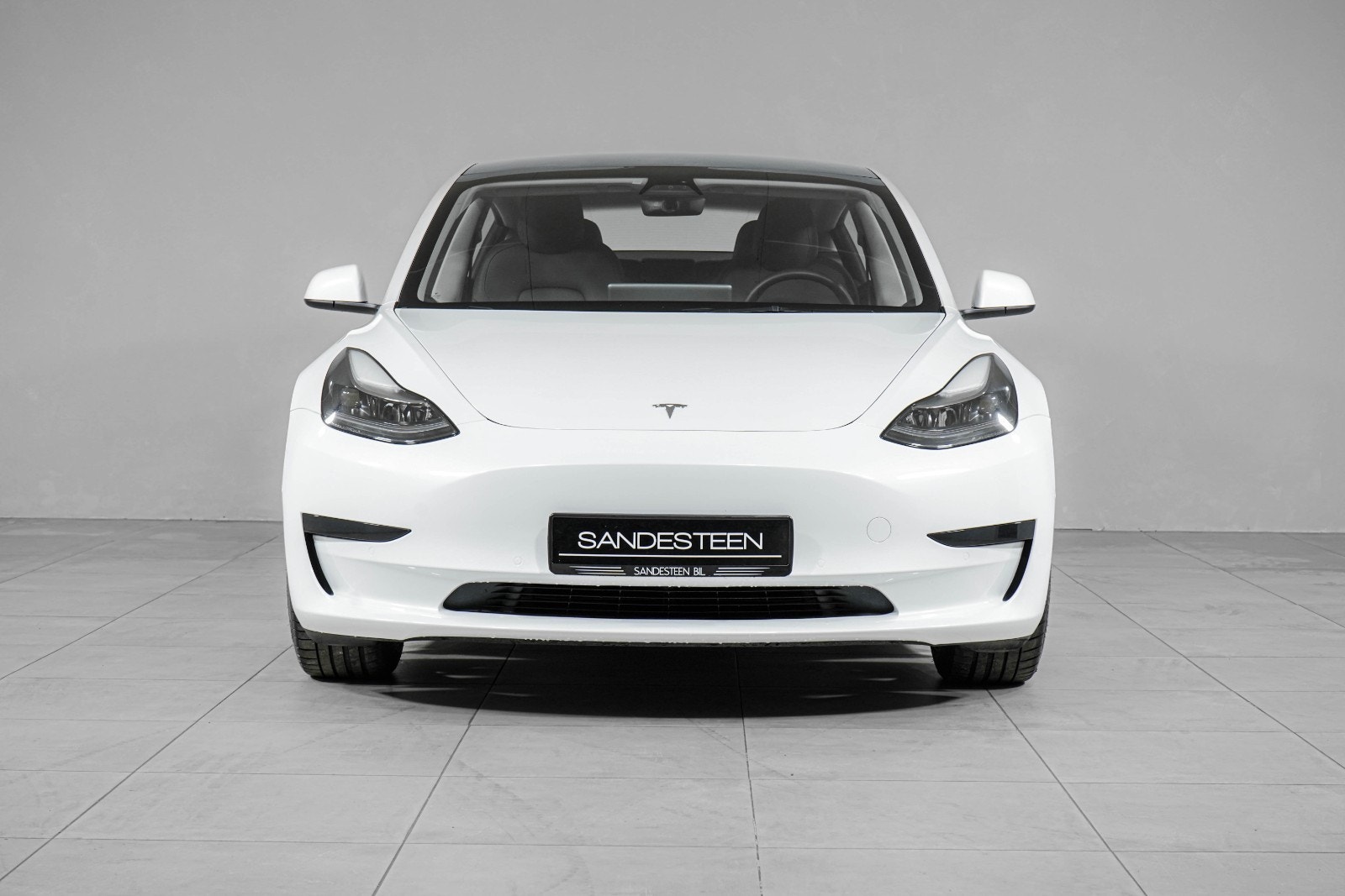 Tesla Model 3 Standard Range, 283ps, 2022