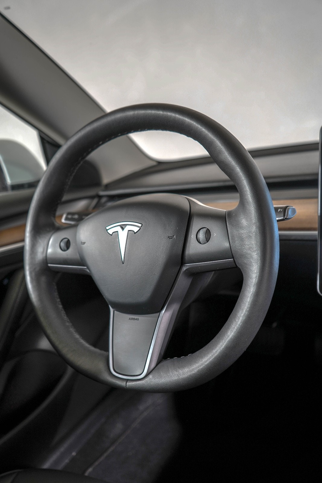 Tesla Model 3 Standard Range, 283ps, 2022