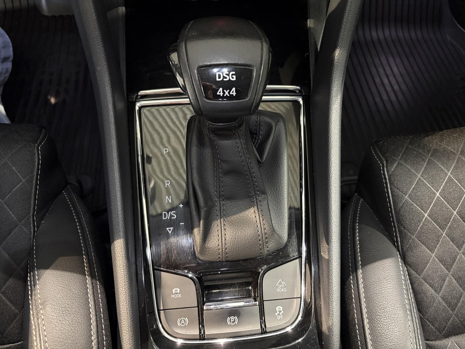 Škoda Karoq 2.0 TDI 4x4 DSG Sekventiell, 150hk, 2020