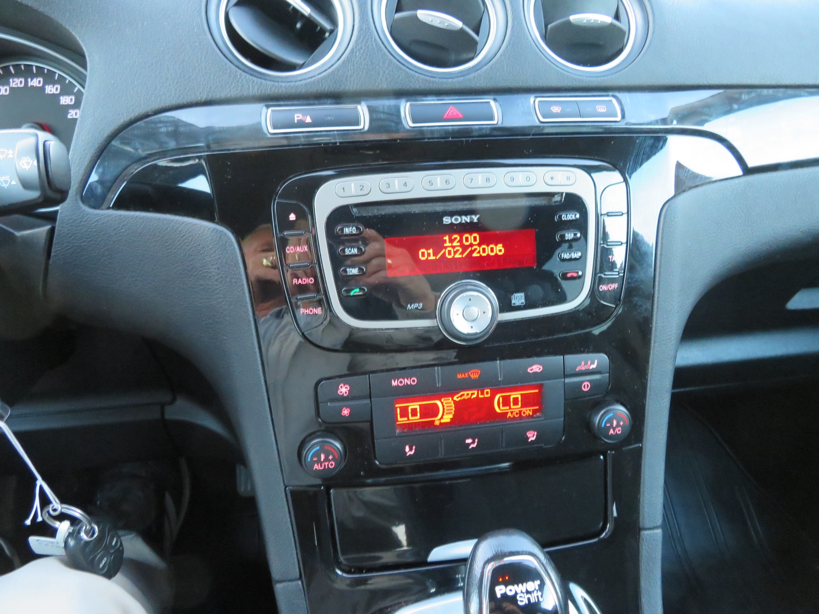 Ford Galaxy 2.0 TDCi Powershift 6, 6-trins, 140ps, 2012