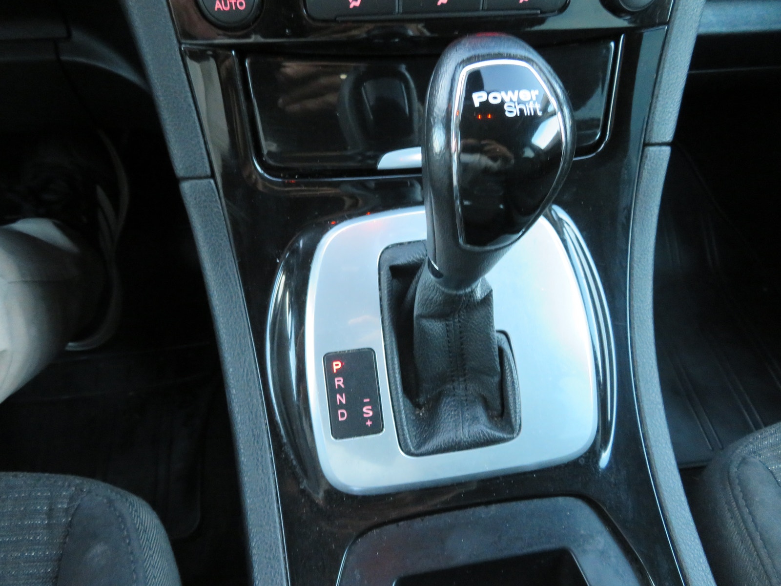 Ford Galaxy 2.0 TDCi Powershift 6, 6-trins, 140ps, 2012