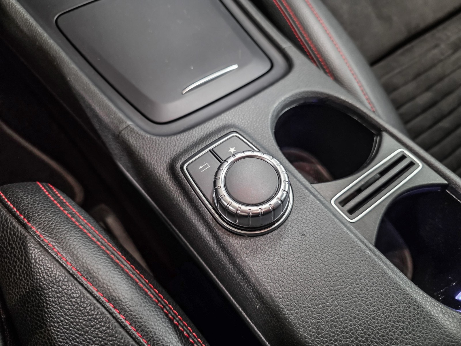 Mercedes-Benz GLA 180 7G-DCT, 122ps, 2017