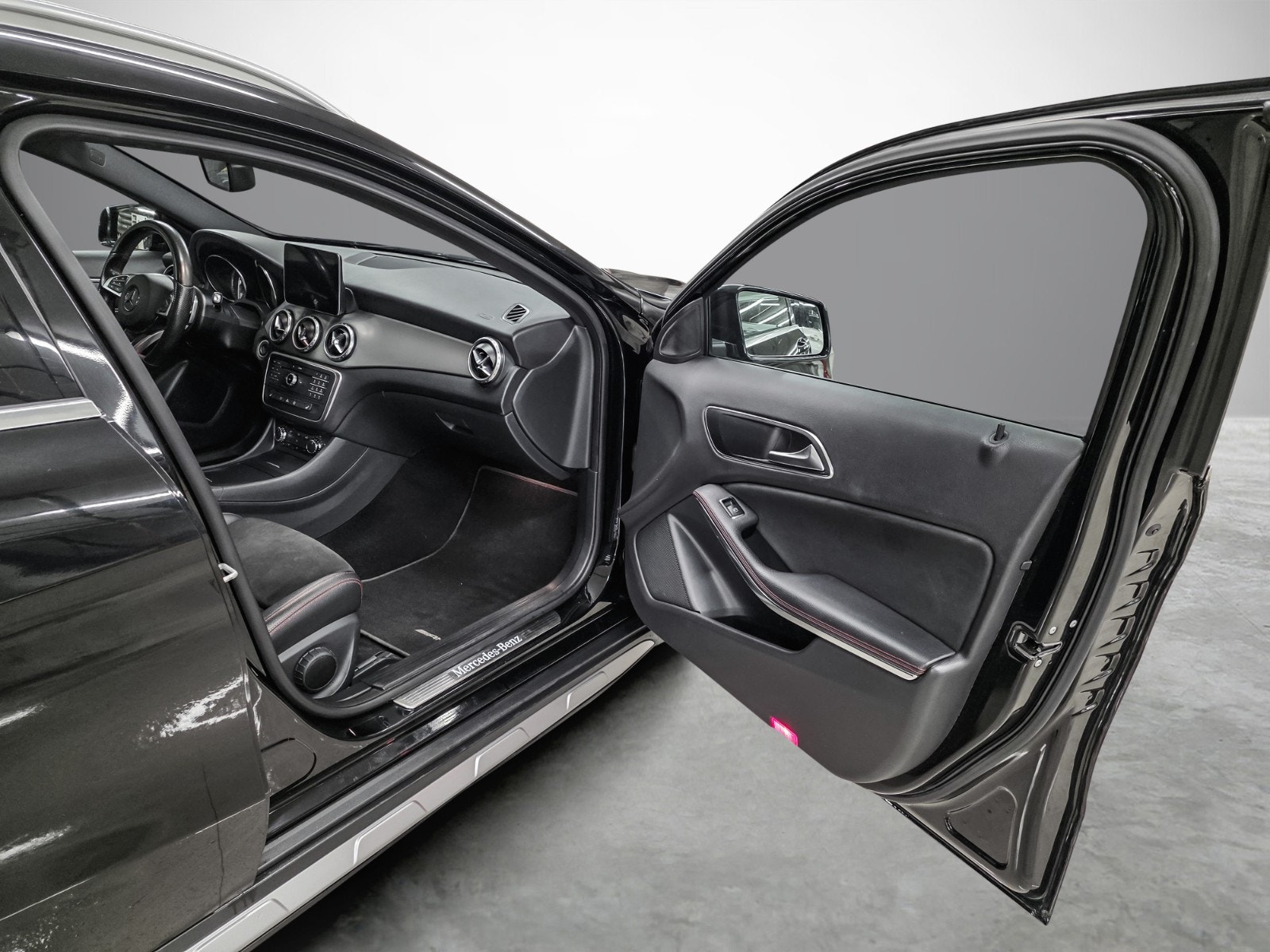 Mercedes-Benz GLA 180 7G-DCT, 122ps, 2017