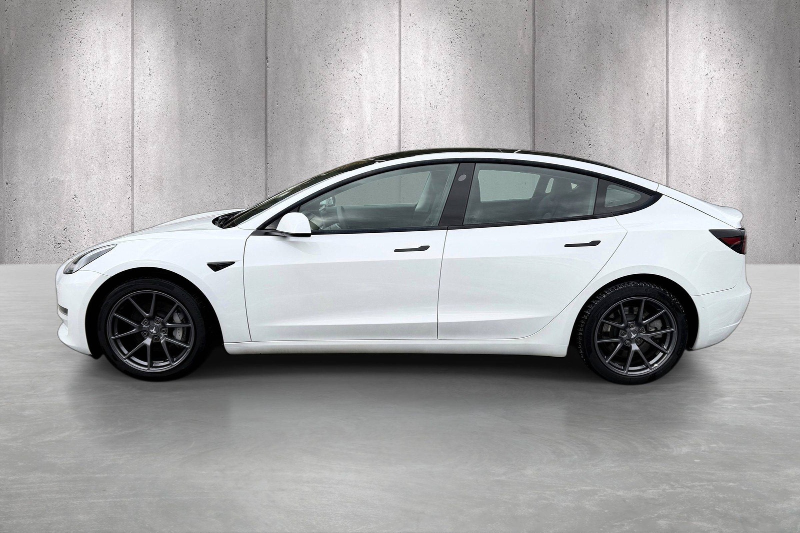 Tesla Model 3 Long Range AWD, 440ps, 2021