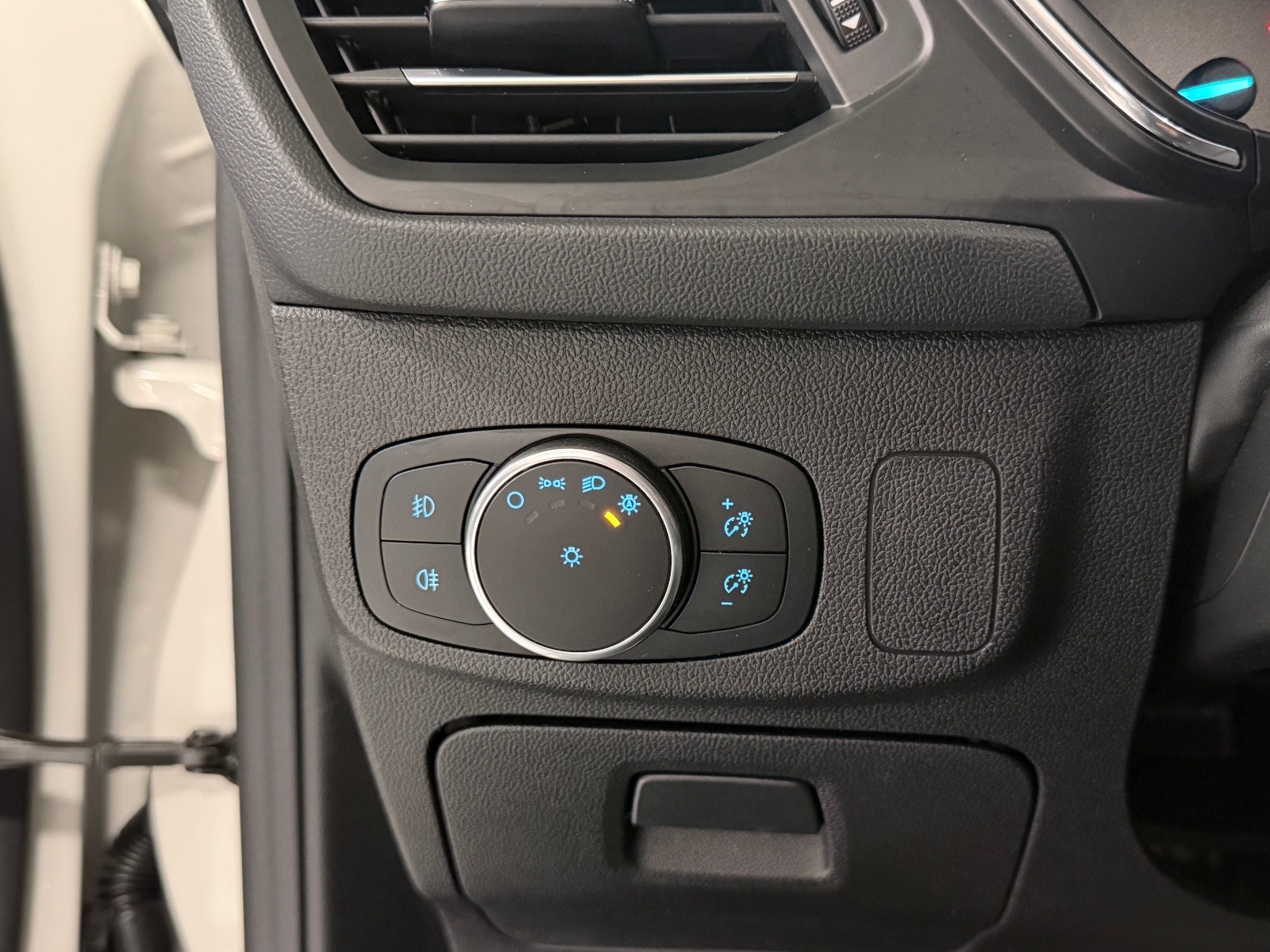 Ford Focus Active Combi 1.0 EcoBoost SelectShift, 8-trins, 125ps, 2020