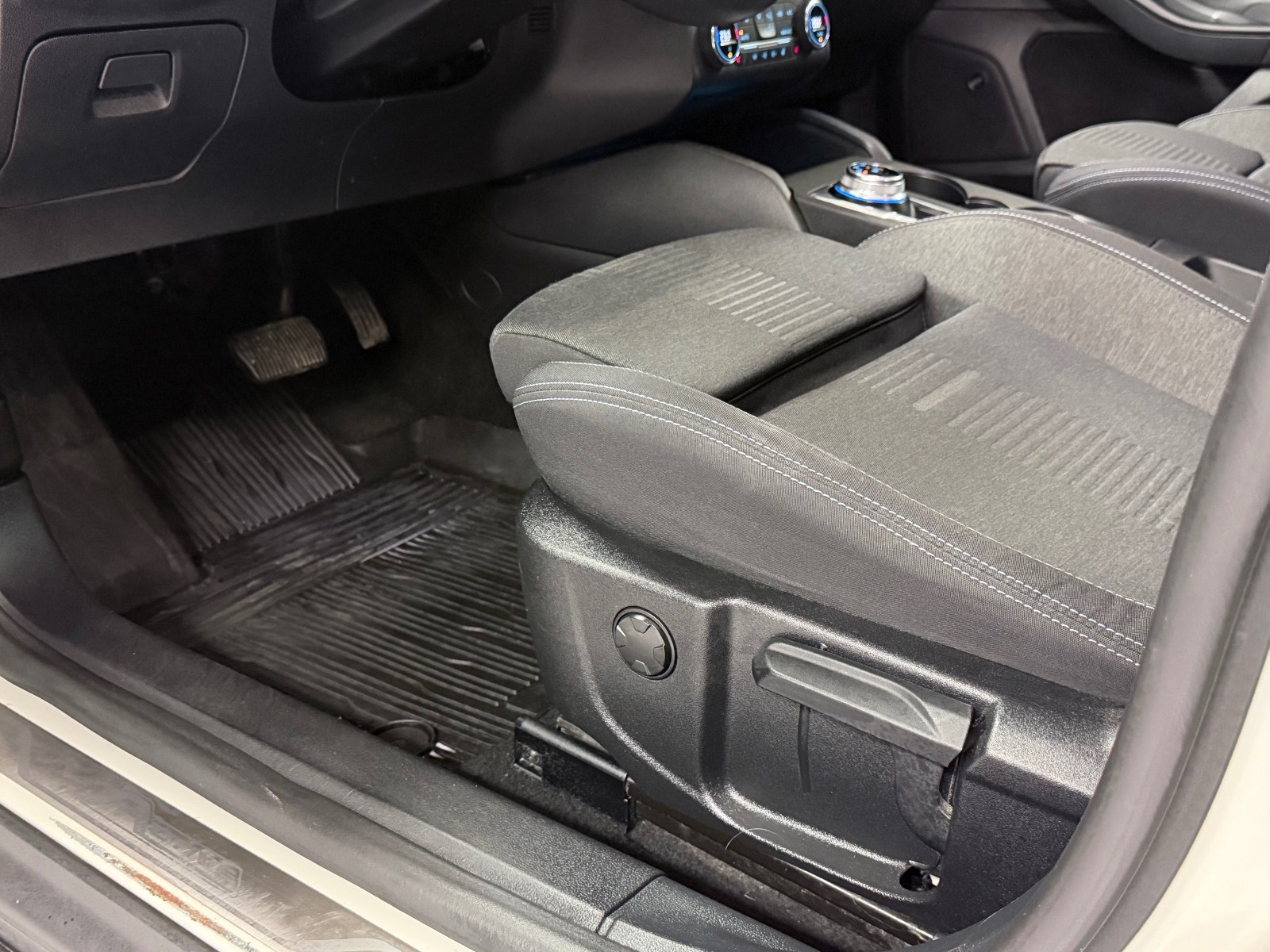 Ford Focus Active Combi 1.0 EcoBoost SelectShift, 8-trins, 125ps, 2020