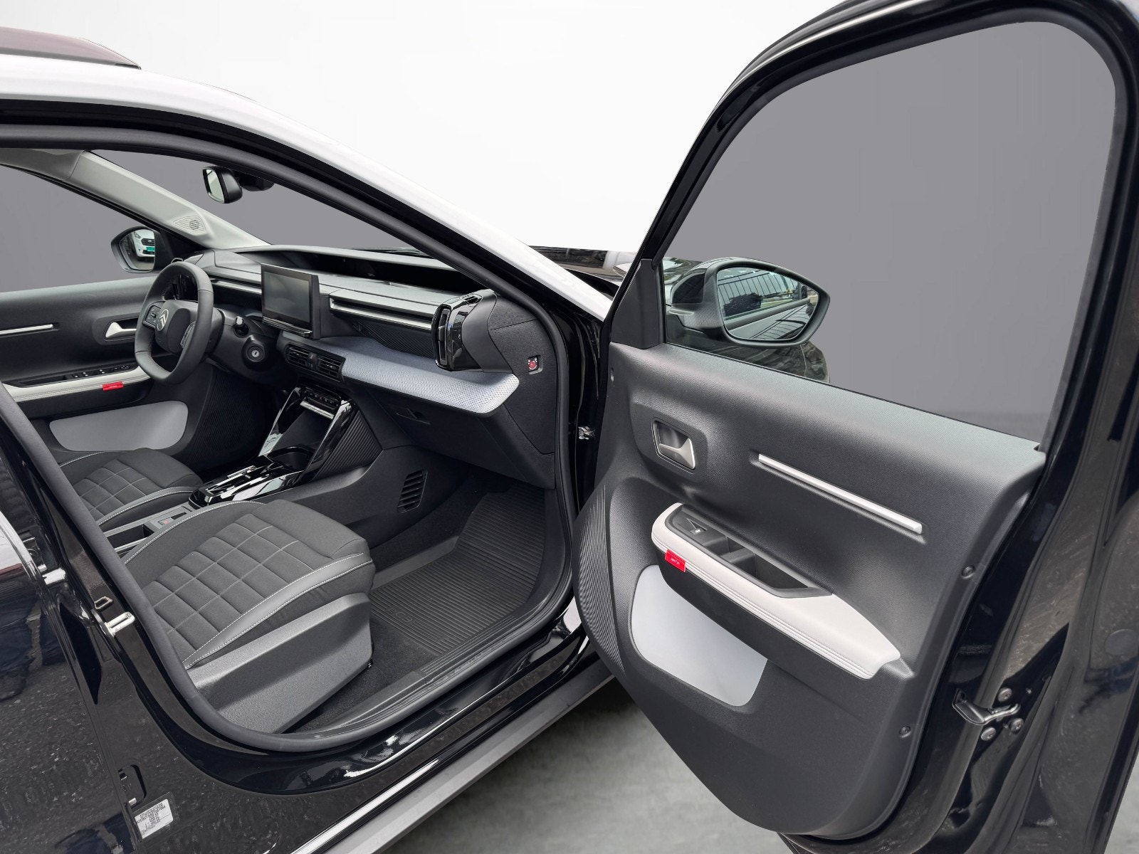 Citroën ë-C3, 113ps, 2025
