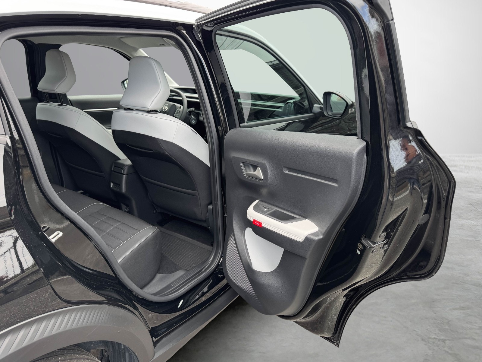 Citroën ë-C3, 113ps, 2025