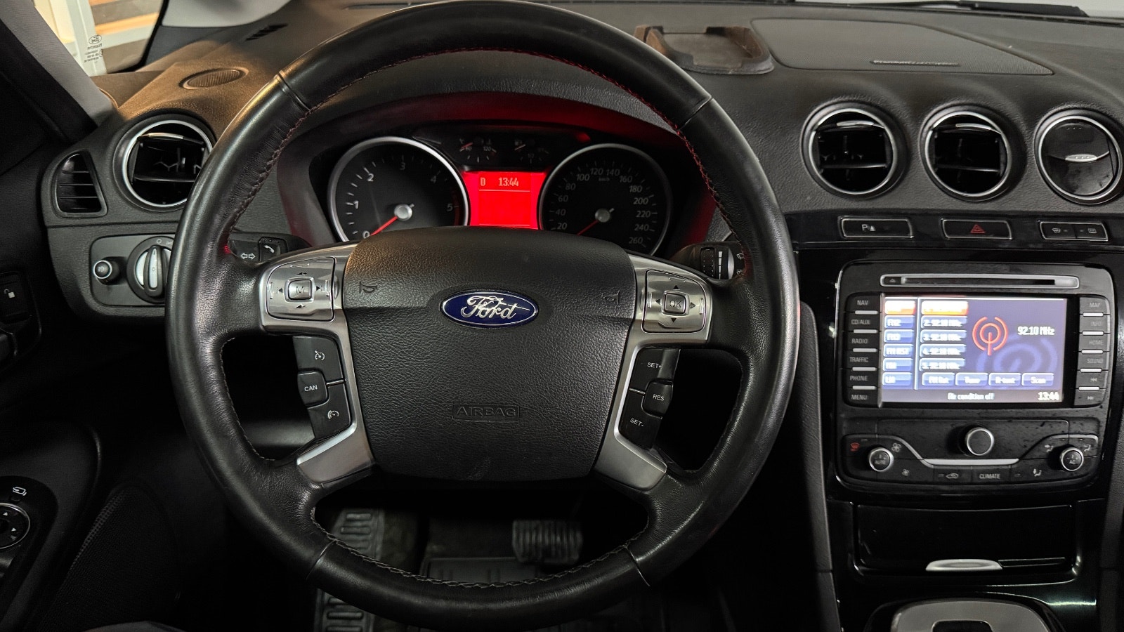 Ford Galaxy 2.0 TDCi Powershift, 6-trinn, 140hk, 2012