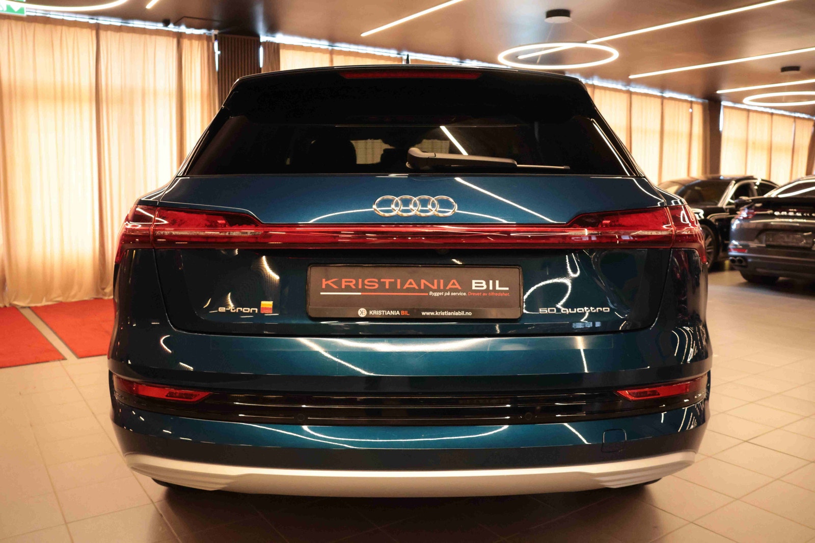 Audi e-tron 50 quattro, 313ps, 2020