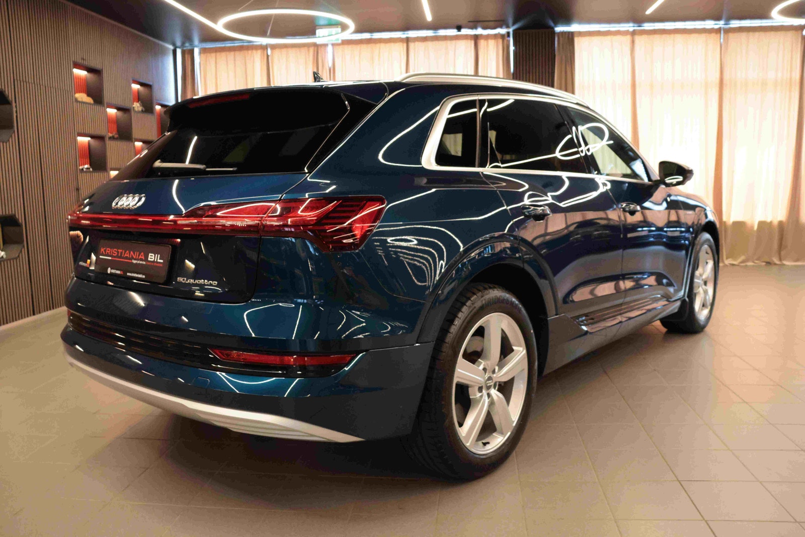 Audi e-tron 50 quattro, 313ps, 2020