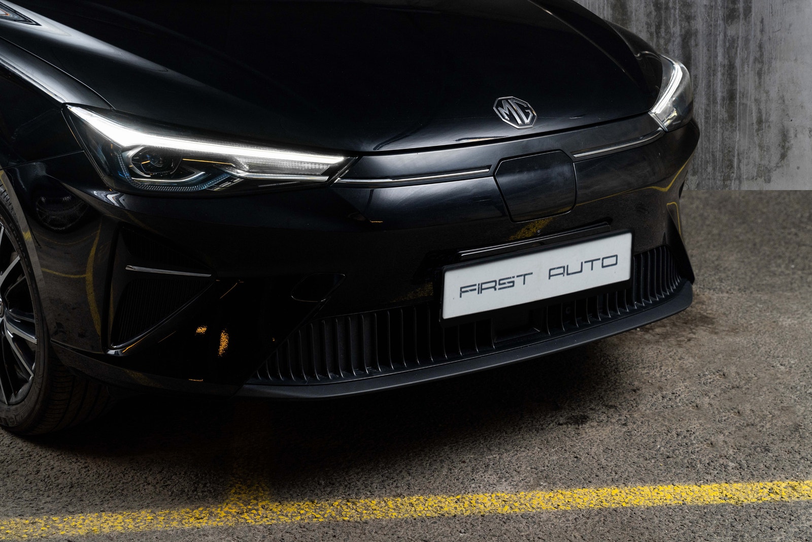 MG 5 Long Range 61.1 kWh, 156hp, 2022