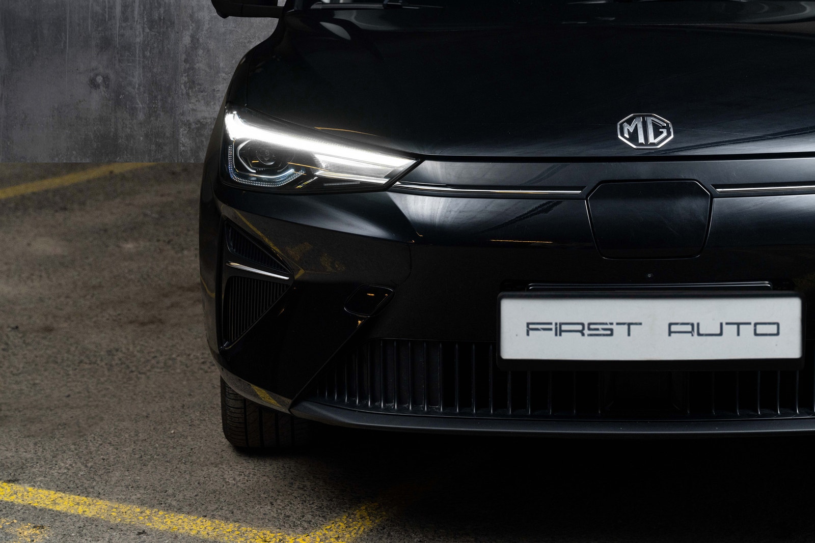 MG 5 Long Range 61.1 kWh, 156hp, 2022