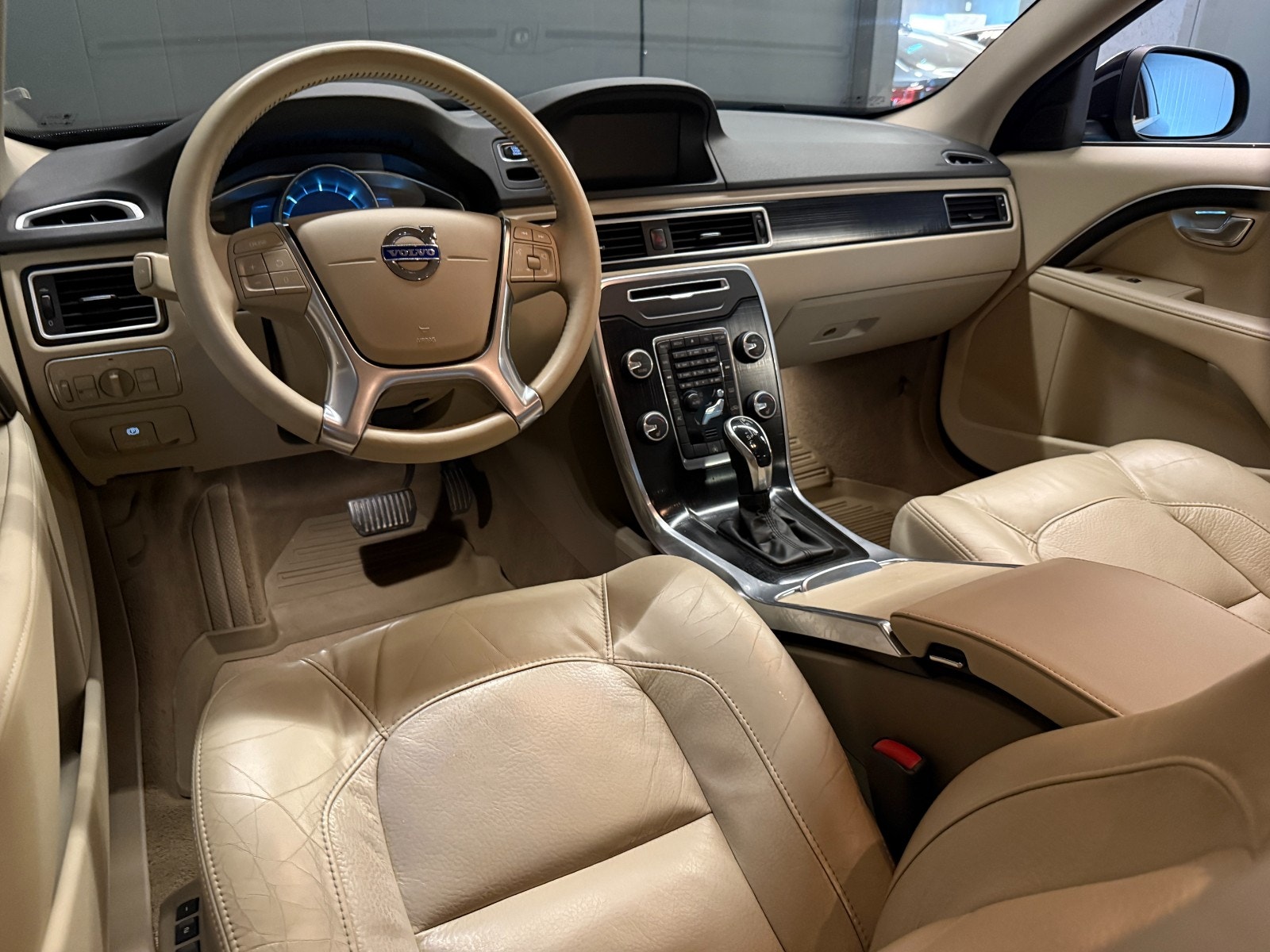 Volvo S80 D2 Powershift 6, 6-trins, 115ps, 2014