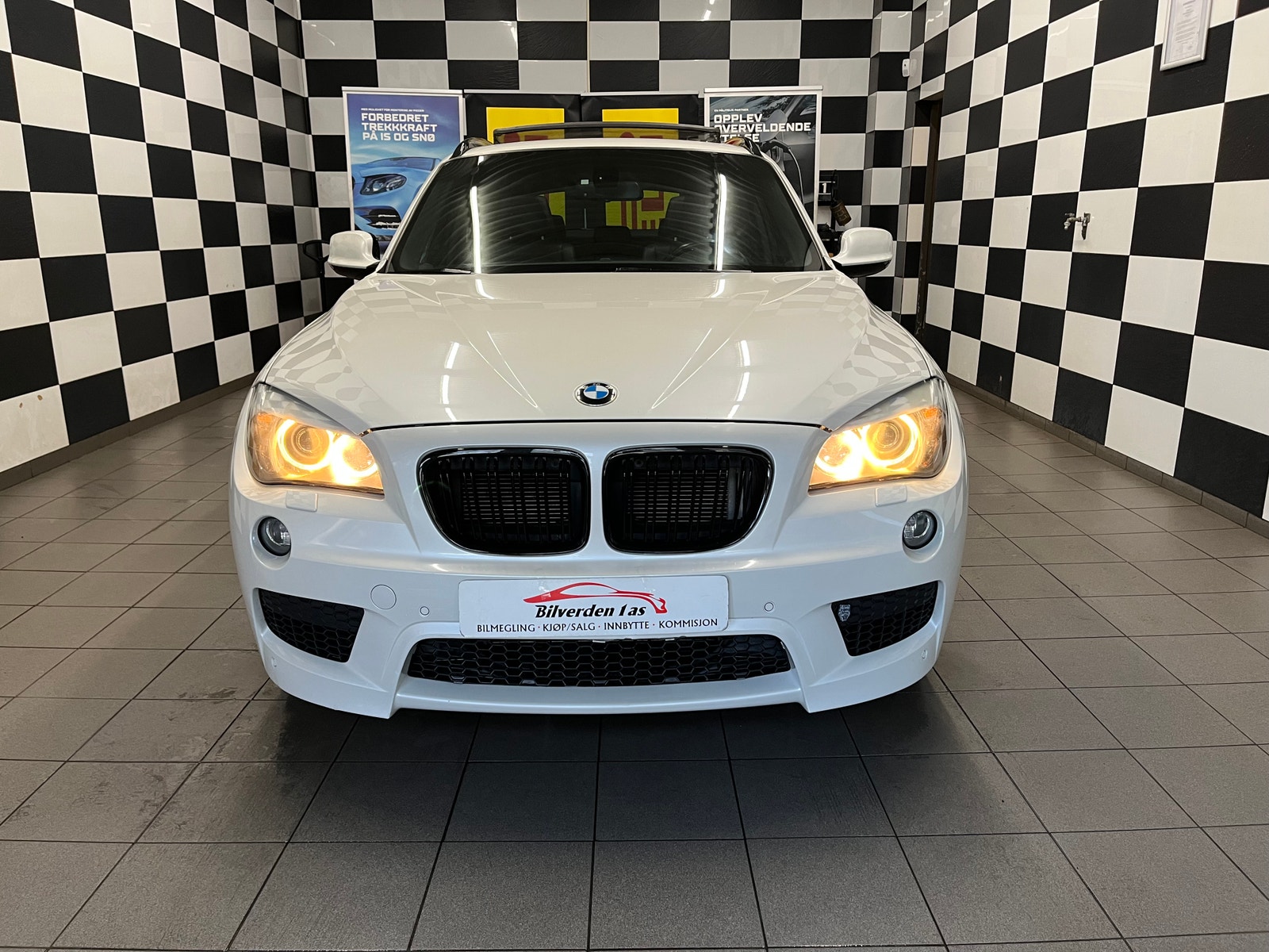 BMW X1 xDrive23d Steptronic, 204hp, 2012
