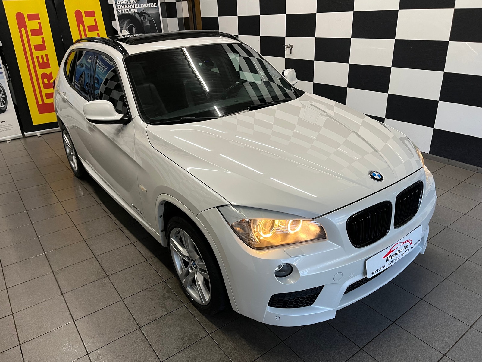 BMW X1 xDrive23d Steptronic, 204hp, 2012