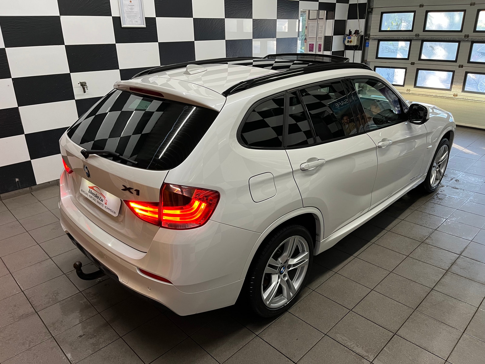 BMW X1 xDrive23d Steptronic, 204hp, 2012