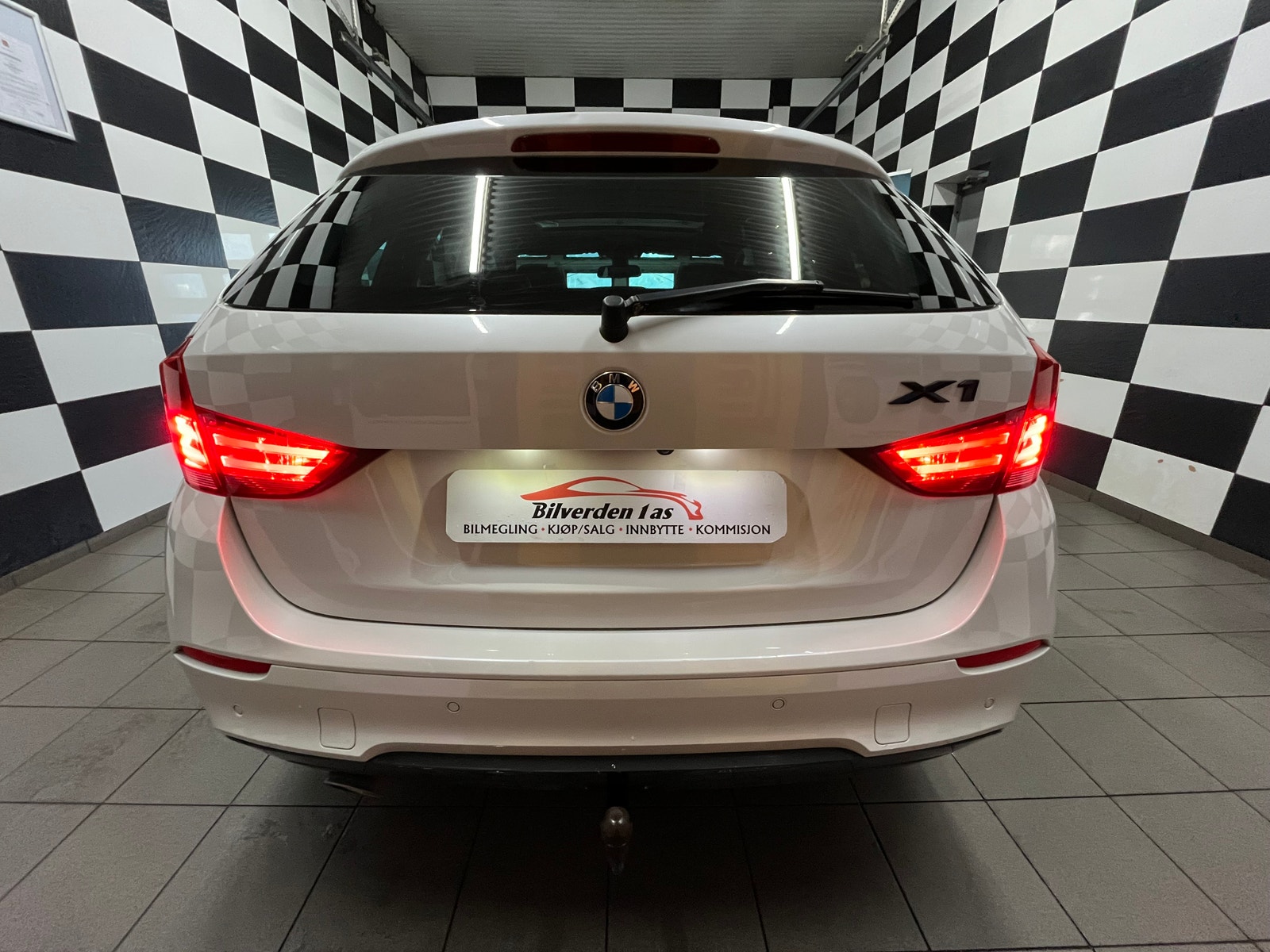 BMW X1 xDrive23d Steptronic, 204hp, 2012