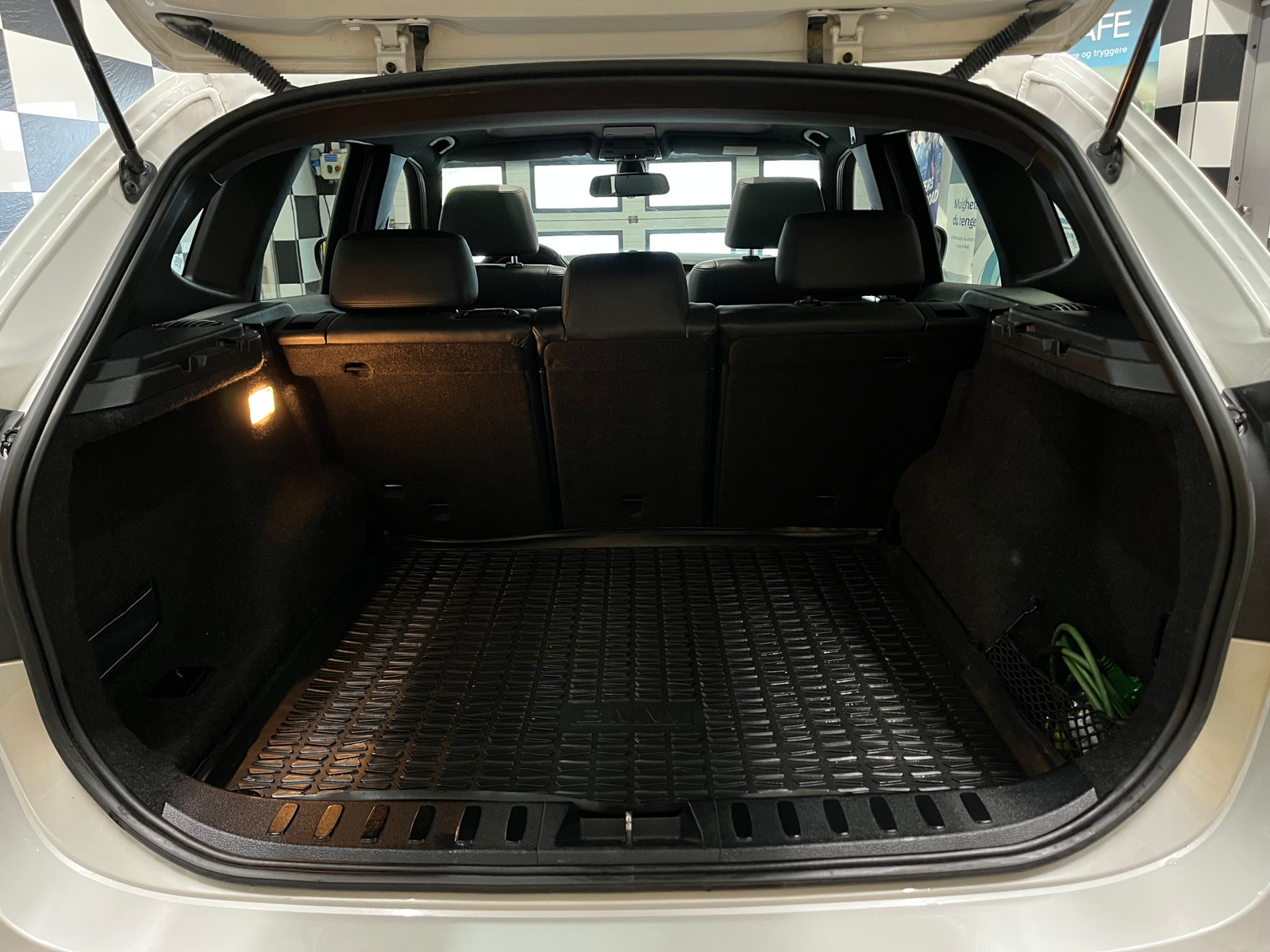 BMW X1 xDrive23d Steptronic, 204hp, 2012