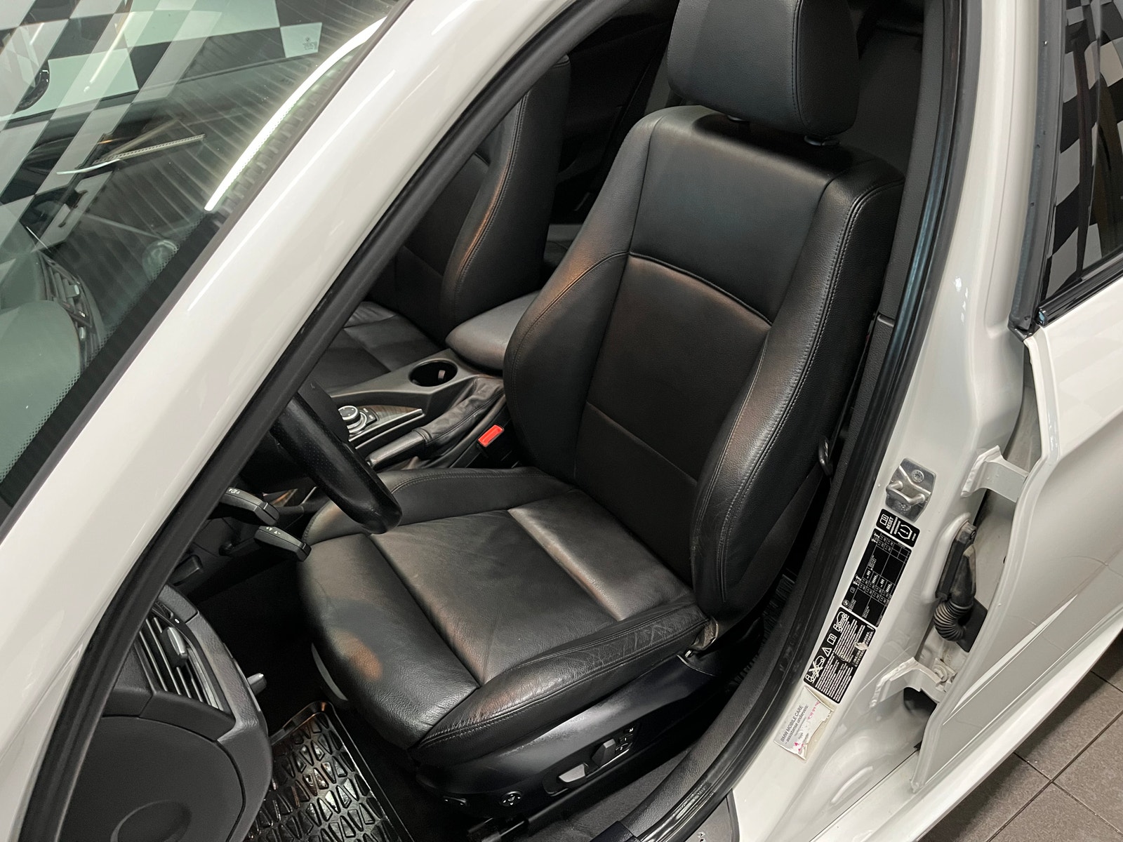 BMW X1 xDrive23d Steptronic, 204hp, 2012