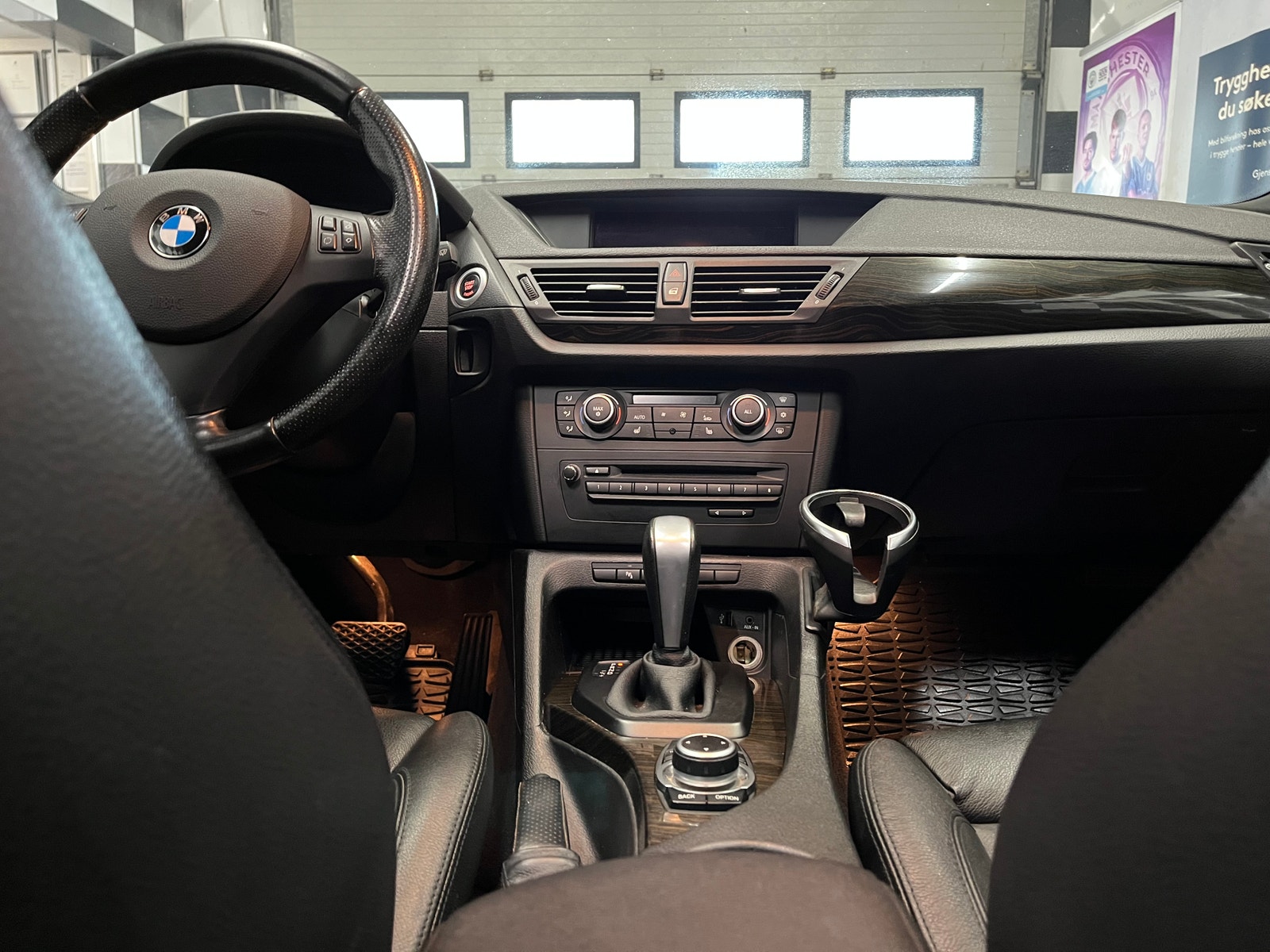 BMW X1 xDrive23d Steptronic, 204hp, 2012