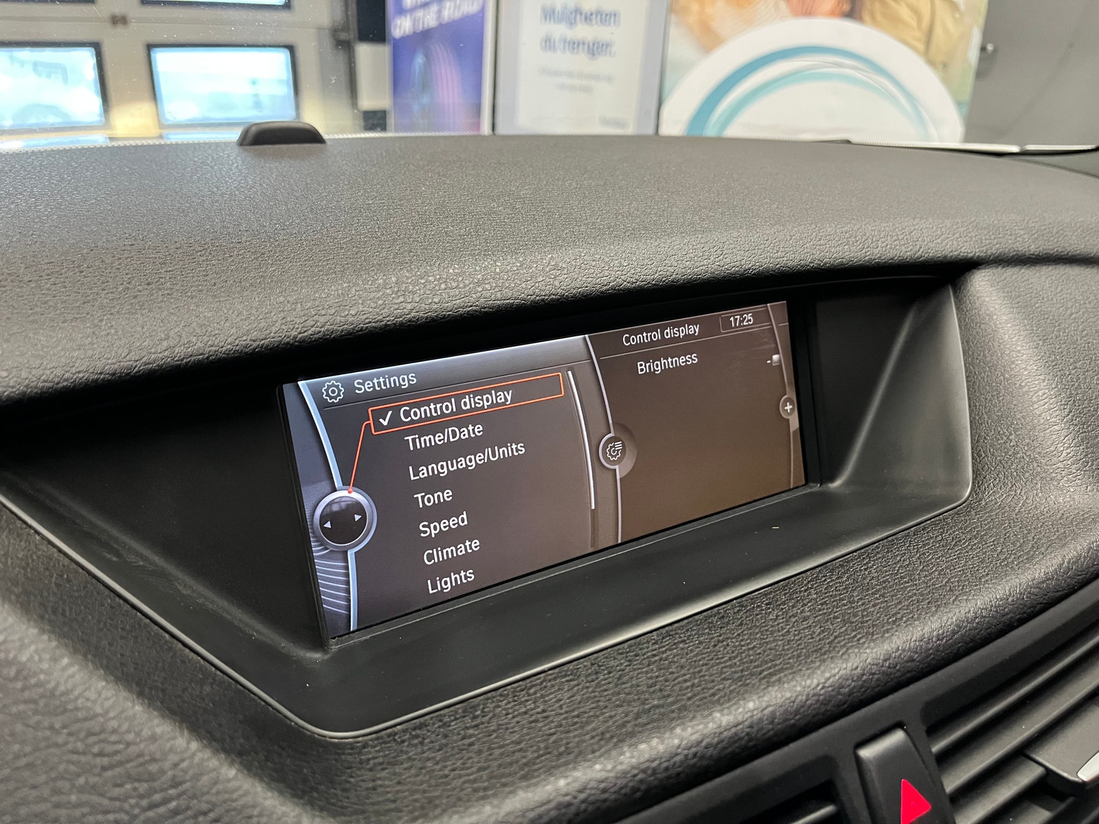 BMW X1 xDrive23d Steptronic, 204hp, 2012