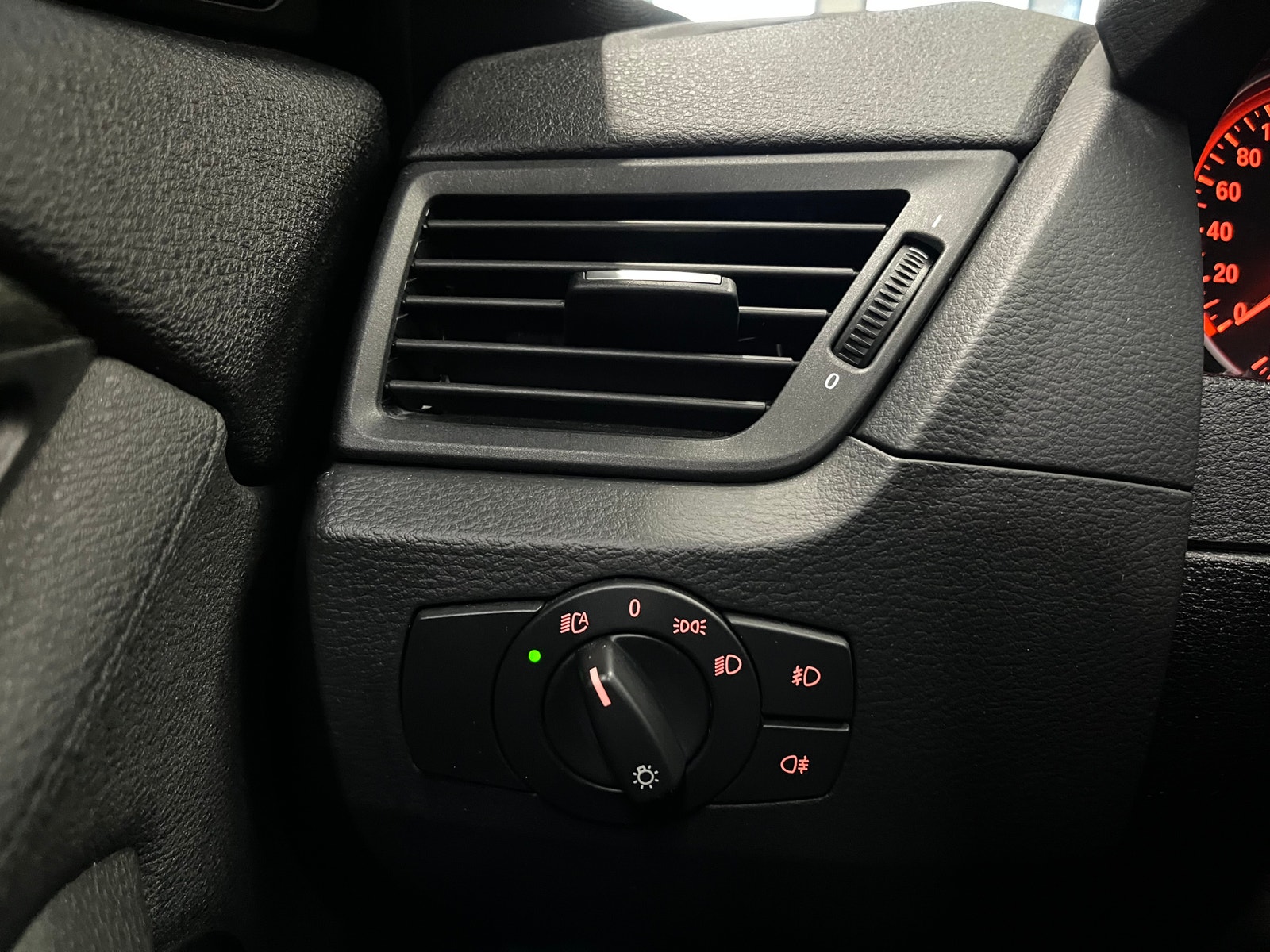 BMW X1 xDrive23d Steptronic, 204hp, 2012