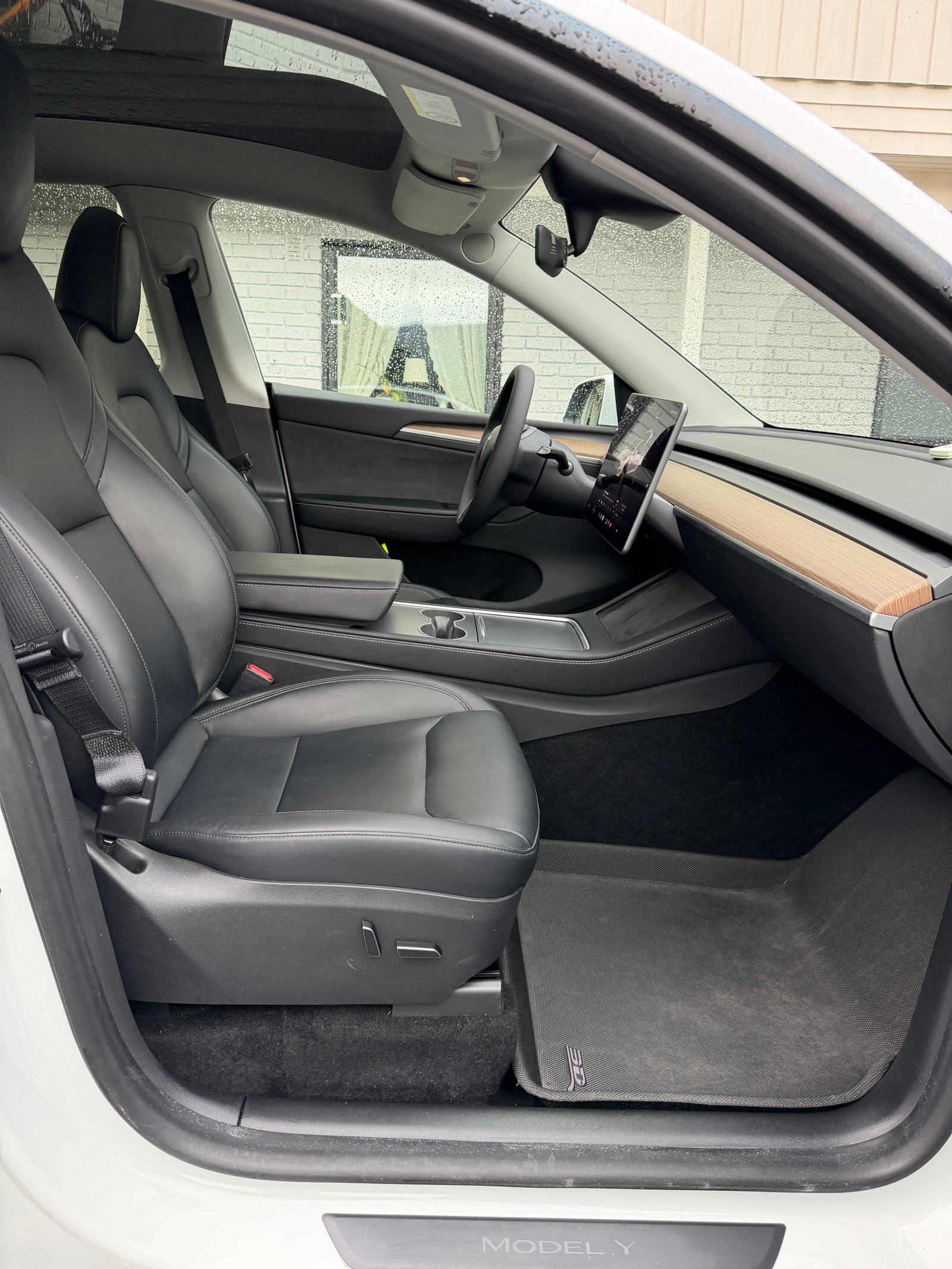 Tesla Model Y Long Range AWD, 514hp, 2024