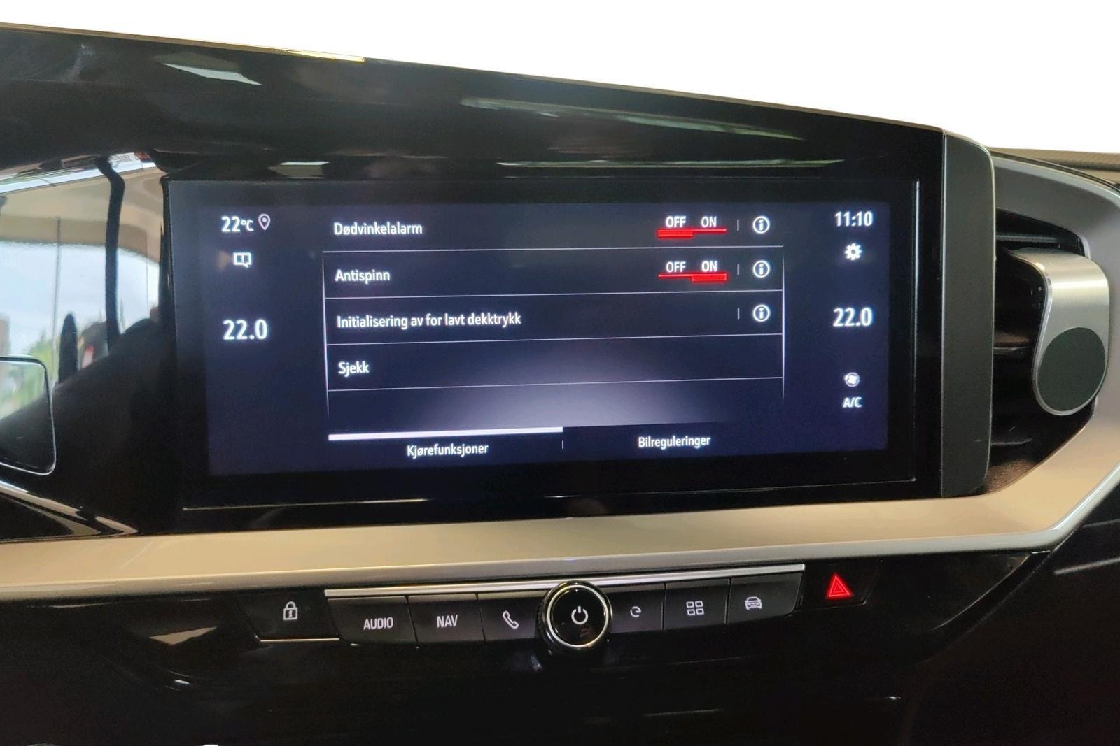 Opel Mokka-e, 156hp, 2023