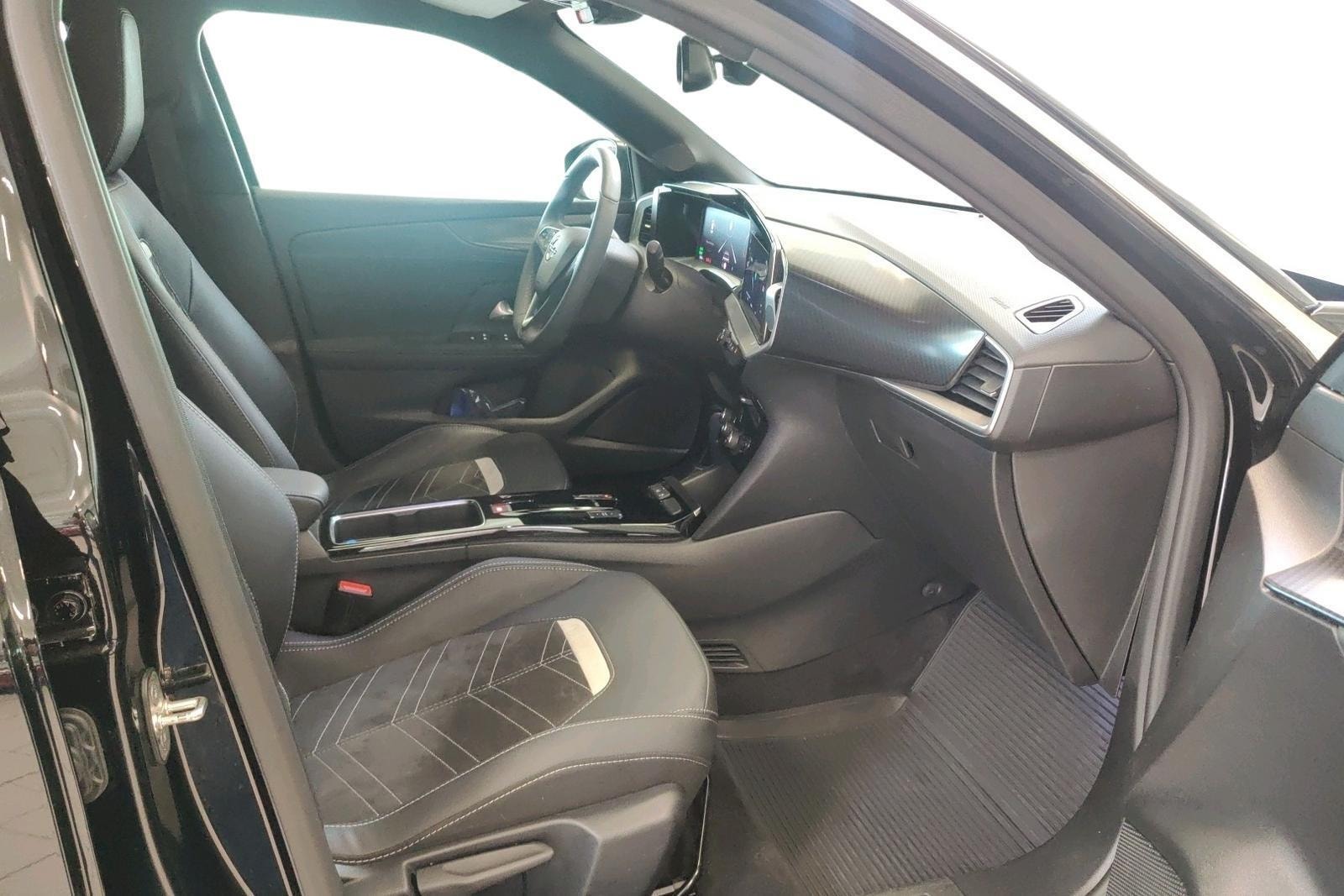 Opel Mokka-e, 156hp, 2023