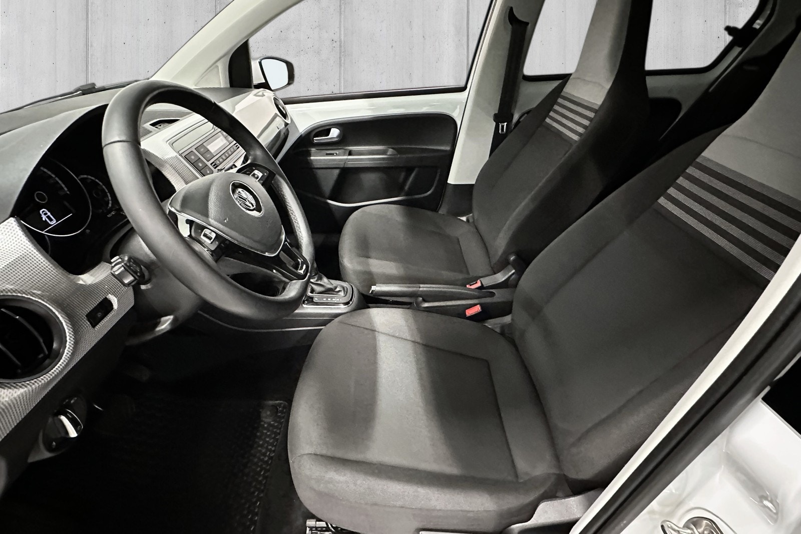 Volkswagen e-up!, 82ps, 2019
