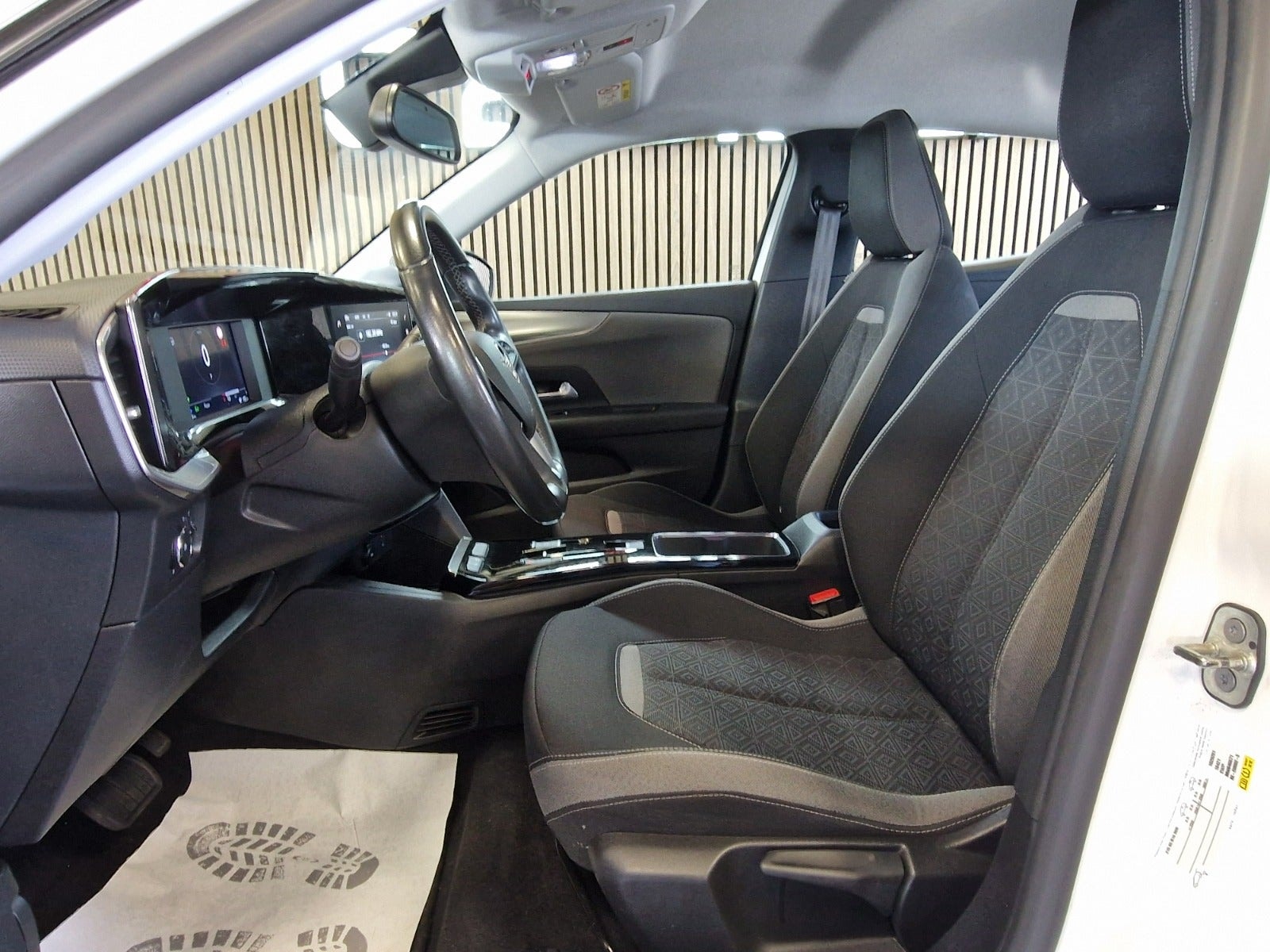 Opel Mokka-e, 136hp, 2021