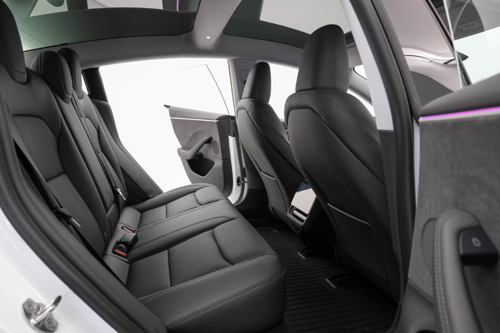 Tesla Model 3 Long Range AWD, 498hp, 2024