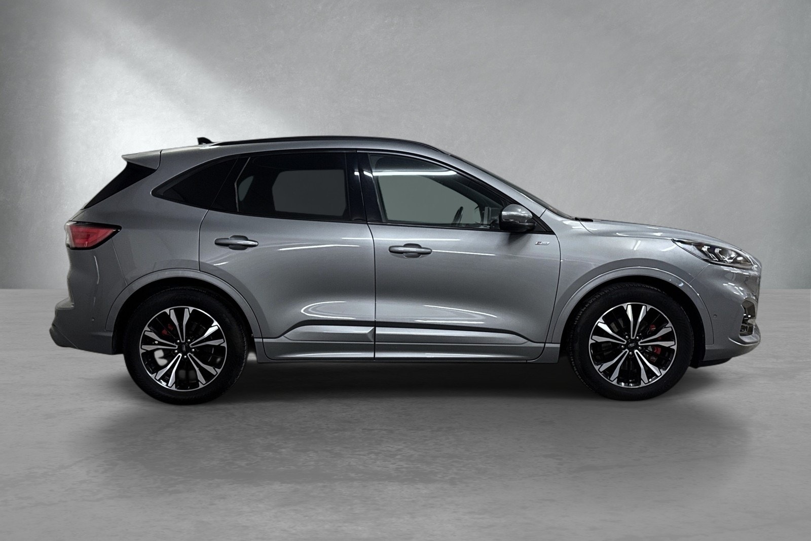 Ford Kuga Plug-In Hybrid E-CVT, 225ps, 2020